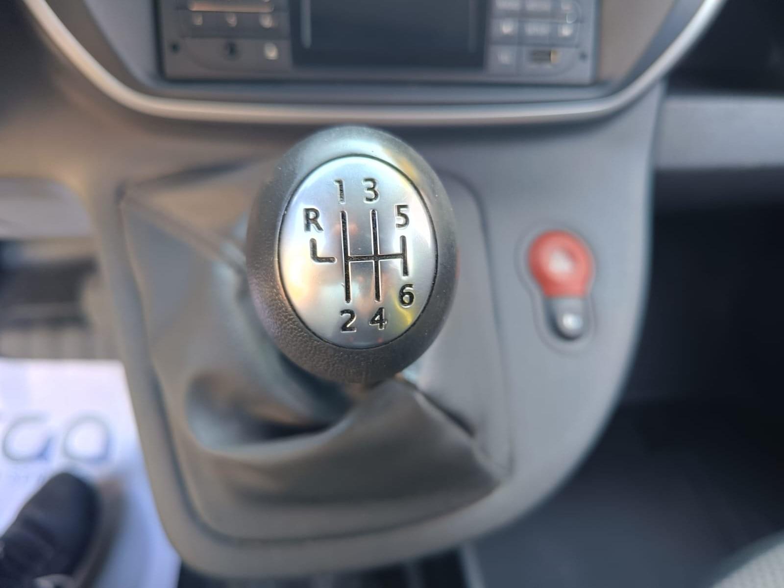 RENAULT KANGOO FURGON PROFESIONAL BLUE DCI 59 KW (80CV) 13 