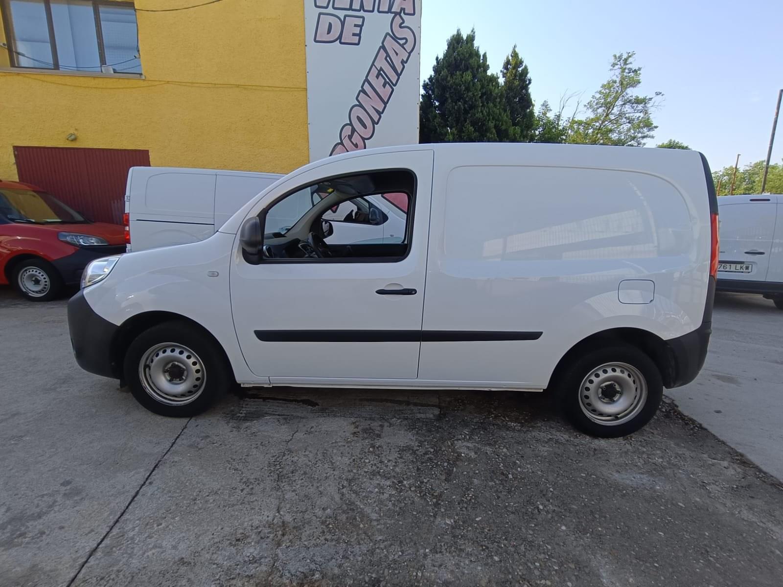 RENAULT KANGOO FURGON PROFESIONAL BLUE DCI 59 KW (80CV) 3 