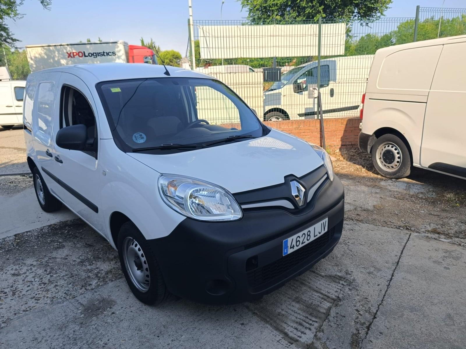 imagen de RENAULT KANGOO FURGON PROFESIONAL BLUE DCI Cop.abatible - REF: 01018