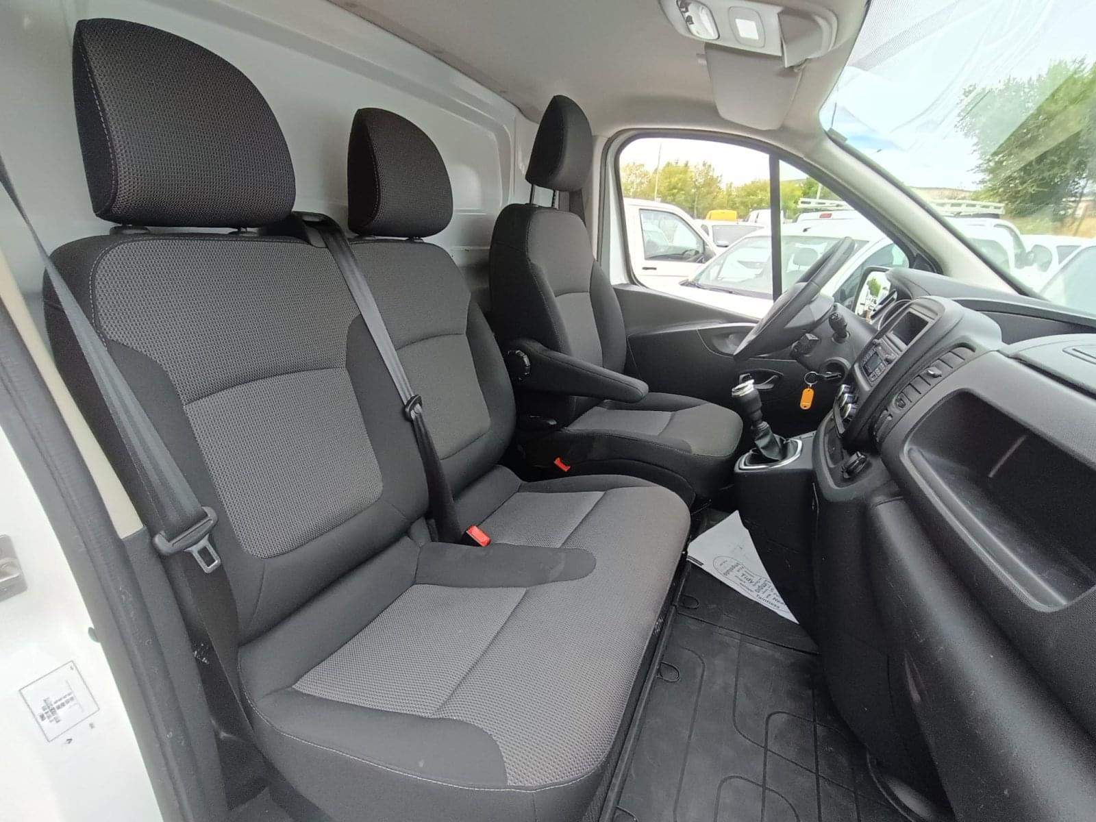 RENAULT TRAFIC FURGON 29 L2H1 ENERGY BLUEDCI 88 KW 10 