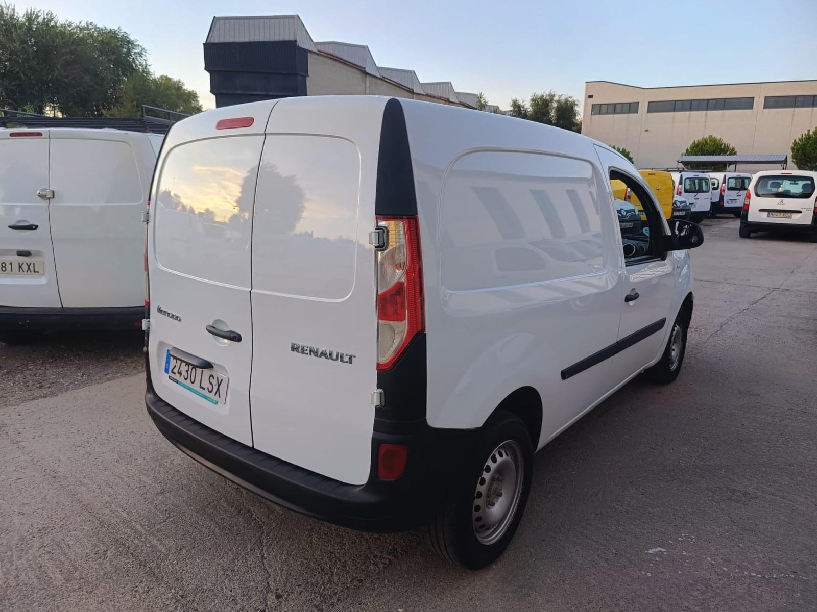 RENAULT KANGOO EXPRESS 1.5 BLUE DCI PROFESIONAL 80CV 9 