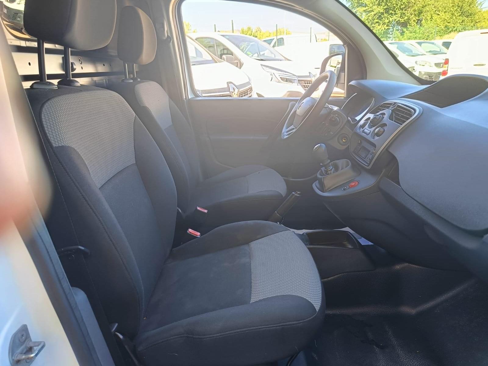 RENAULT KANGOO FURGON PROFESIONAL BLUE DCI 59 KW (80CV) 10 
