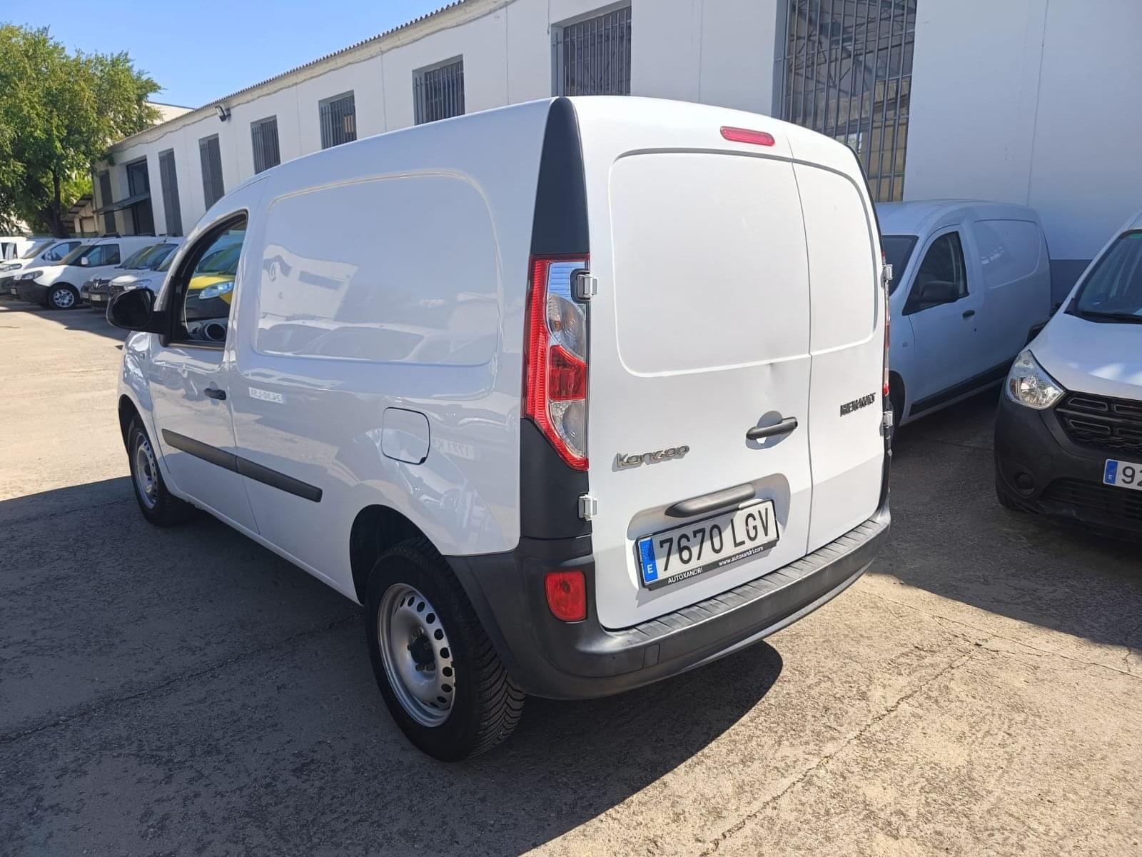 RENAULT KANGOO FURGON PROFESIONAL BLUE DCI 59 KW (80CV) 4 