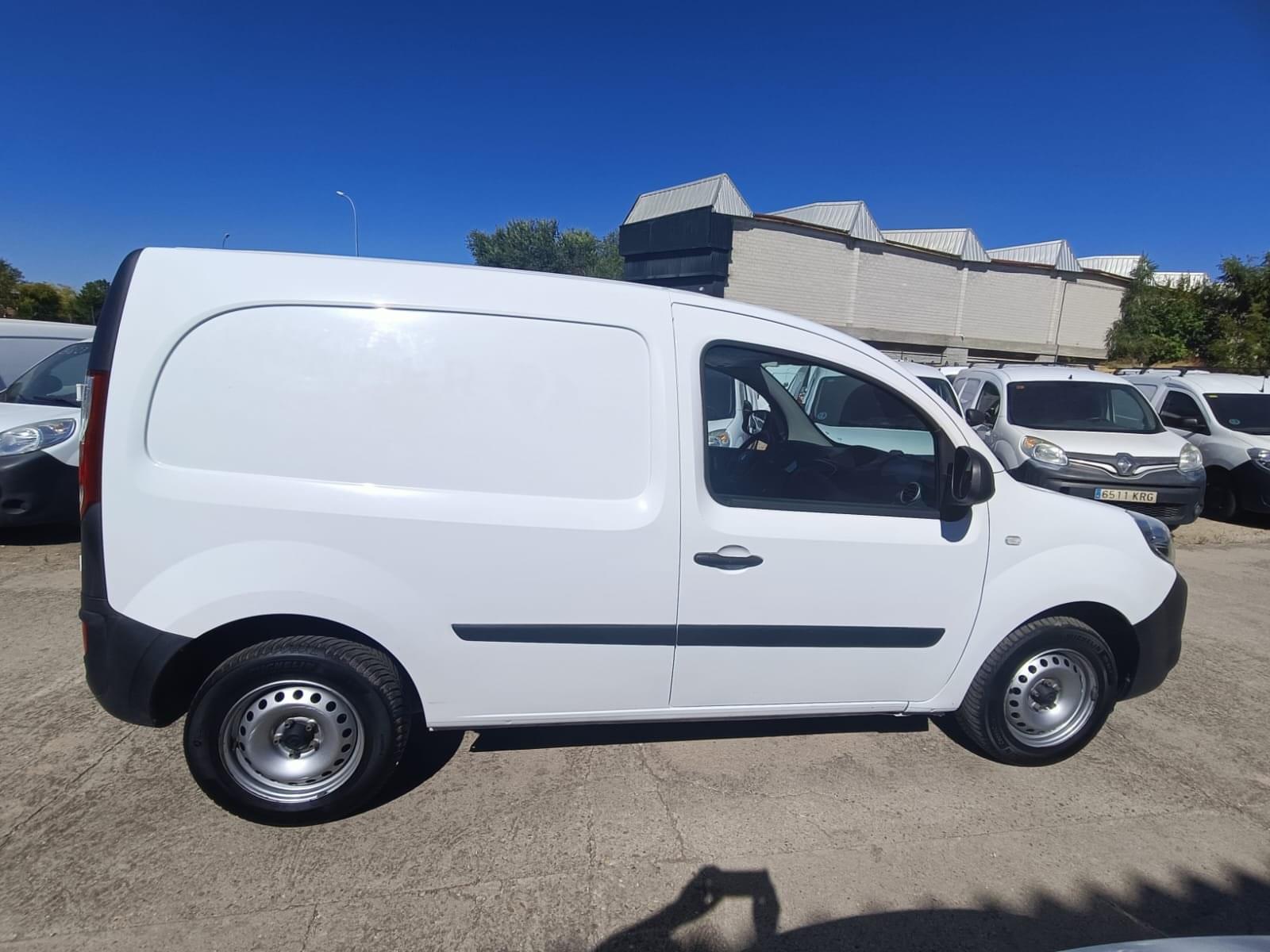RENAULT KANGOO FURGON PROFESIONAL BLUE DCI 59 KW (80CV) 7 