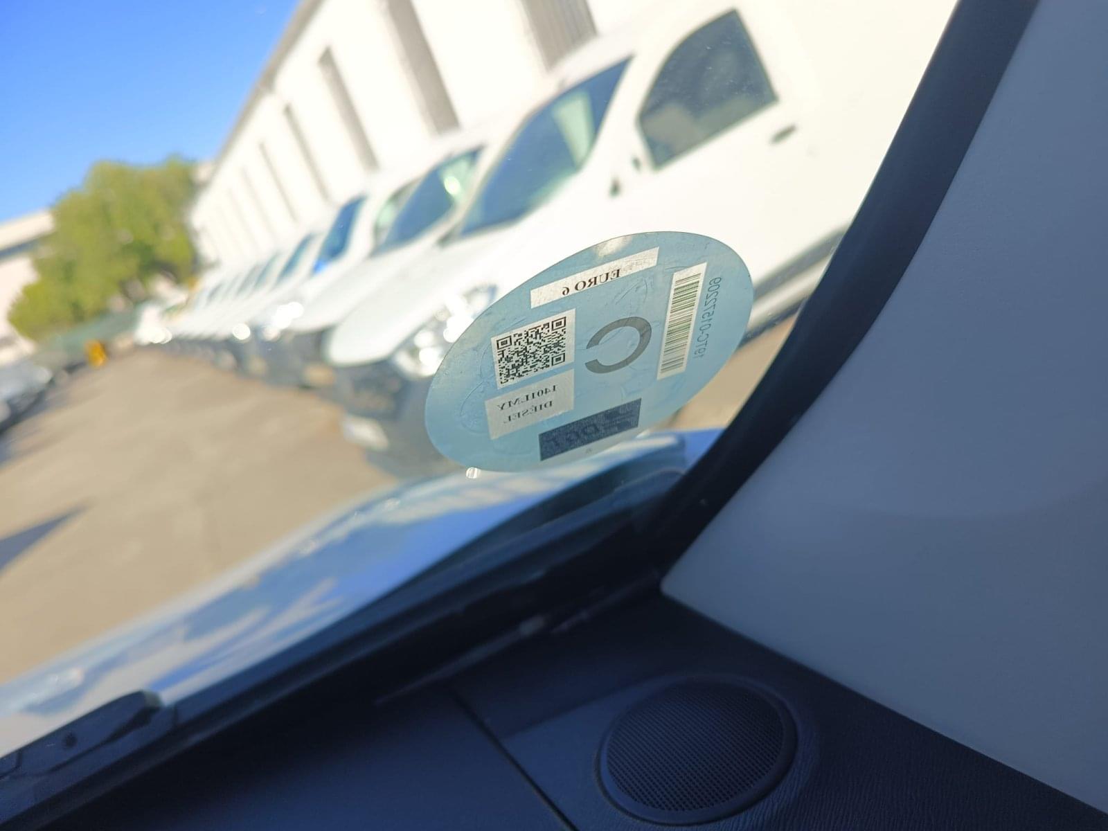 RENAULT KANGOO COP.AB. FURGON PROFESIONAL BLUE DCI 59KW 8 