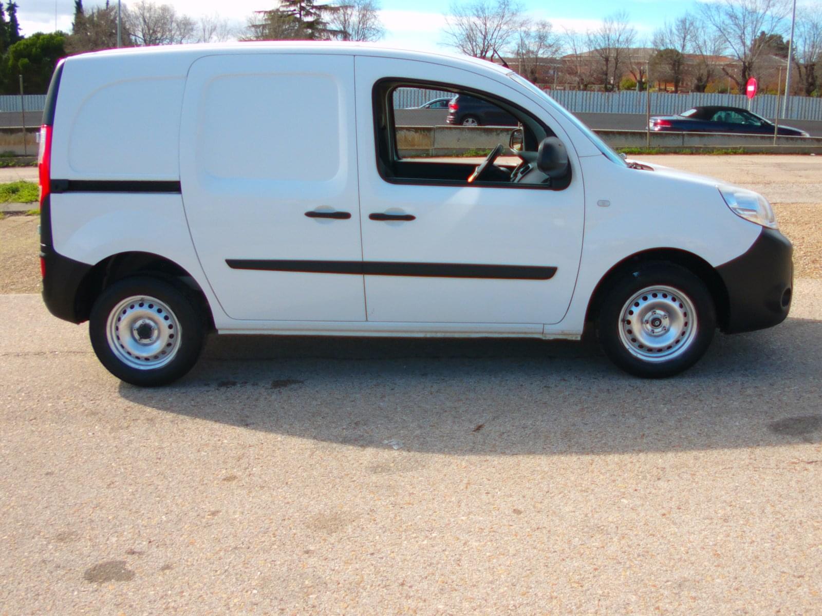 RENAULT KANGOO FURGON PROFESIONAL BLUE DCI 59 KW (80CV) 8 