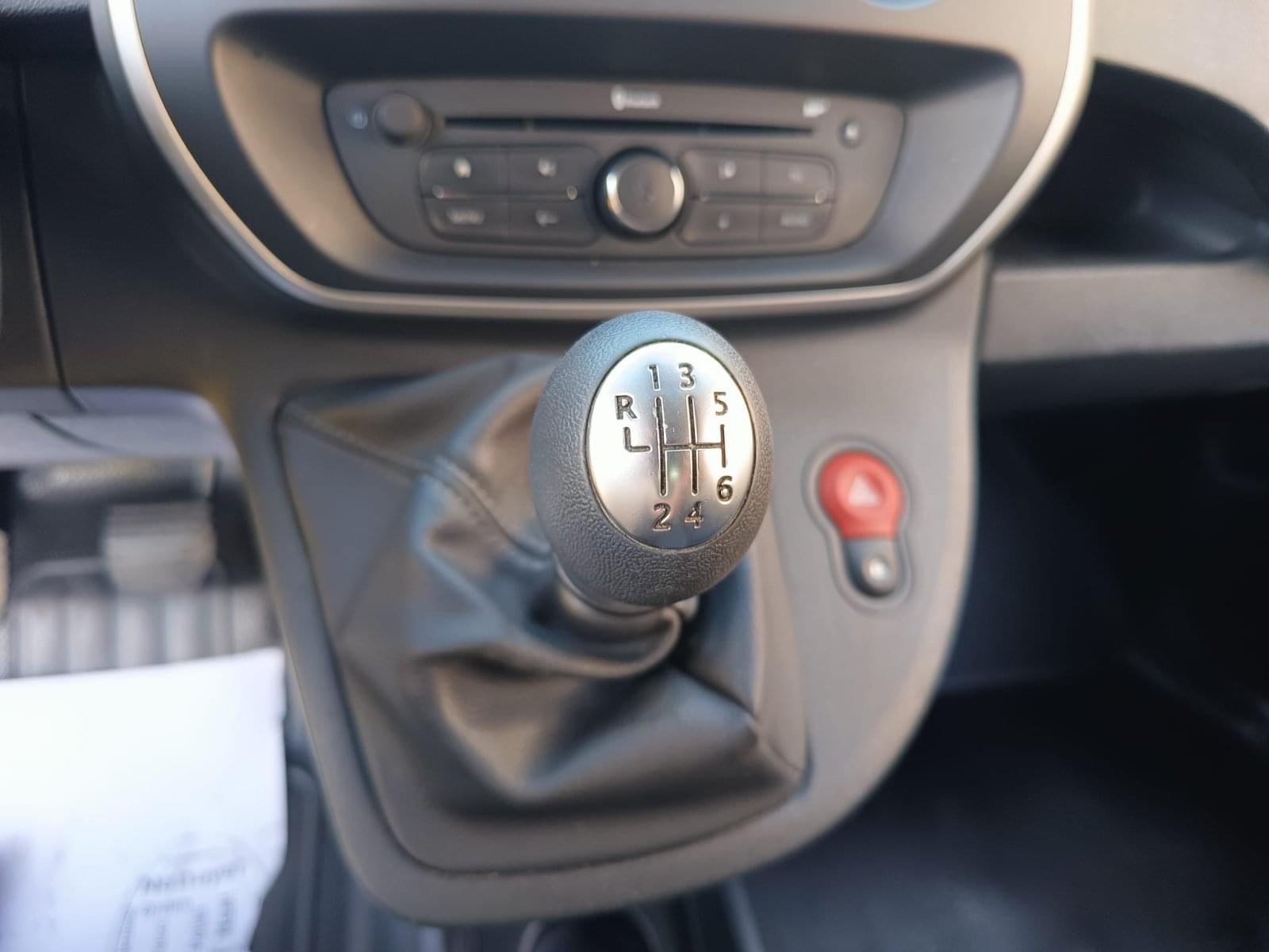RENAULT KANGOO FURGON TALLER PROFESIONAL BLUE DCI 59 KW 15 