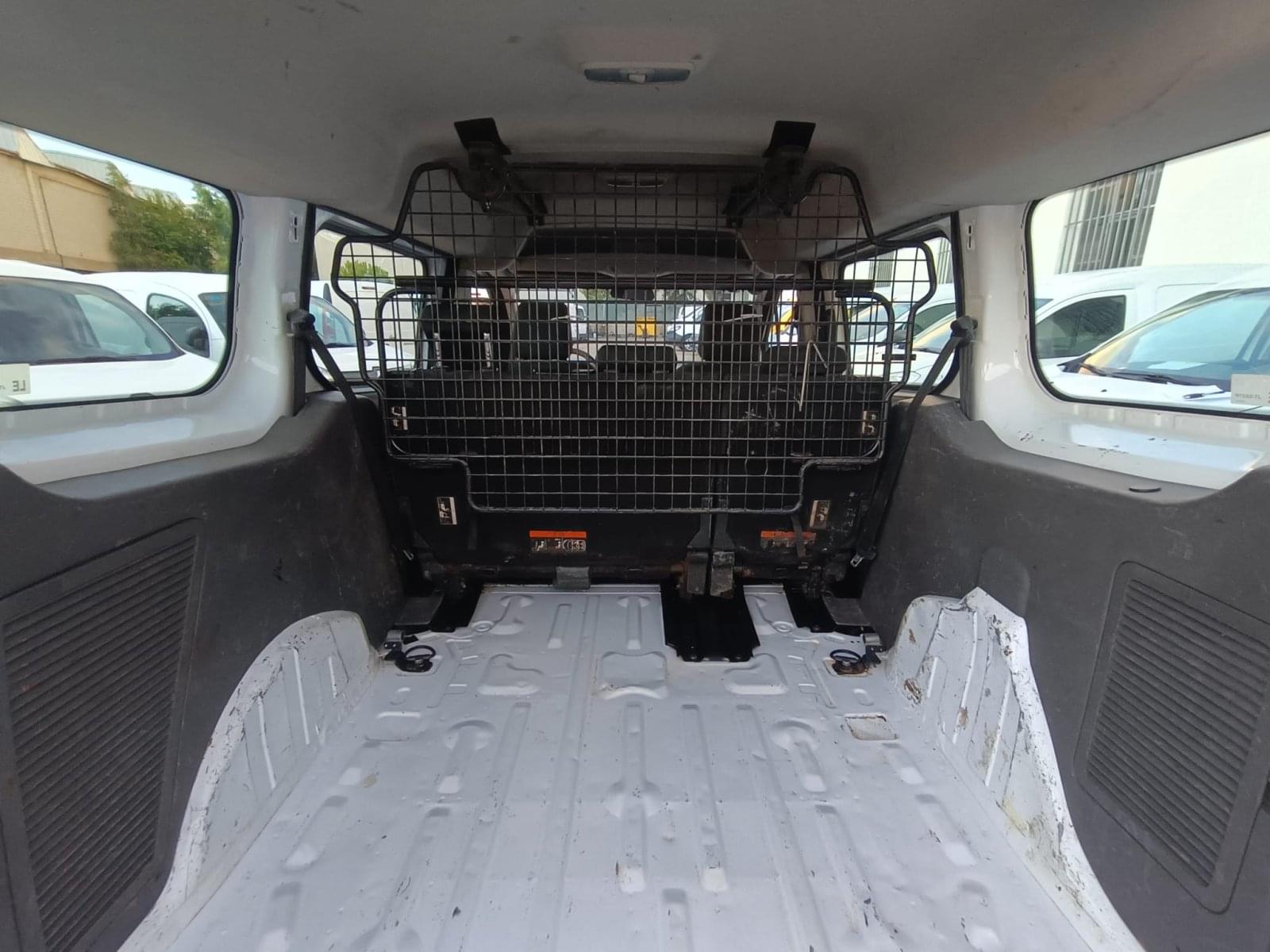 FORD TRANSIT CONNECT KOMBI bola rem. 1.5 TDCI 74KW AMBIENTE 230 L2 13 