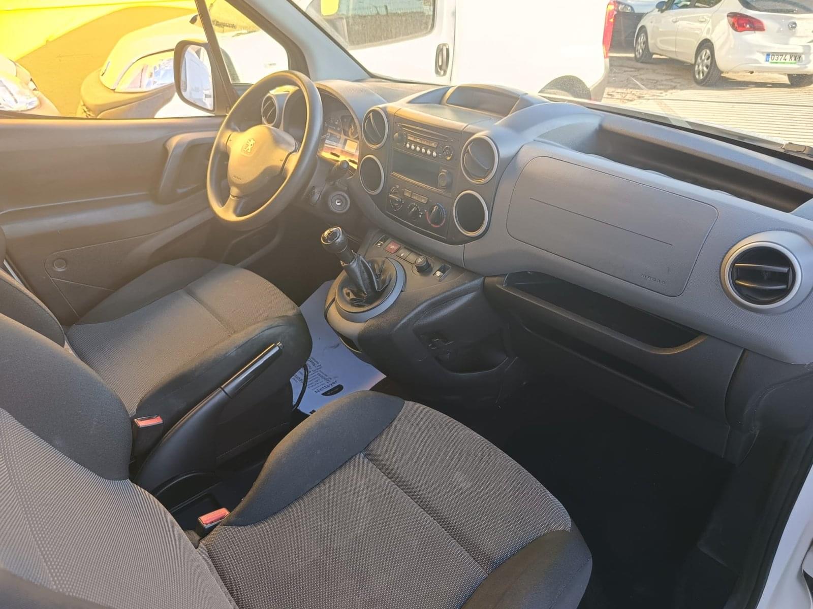 PEUGEOT PARTNER COMBI portón TEPEE ACCESS 1.6 BLUEHDI (75CV) 10 