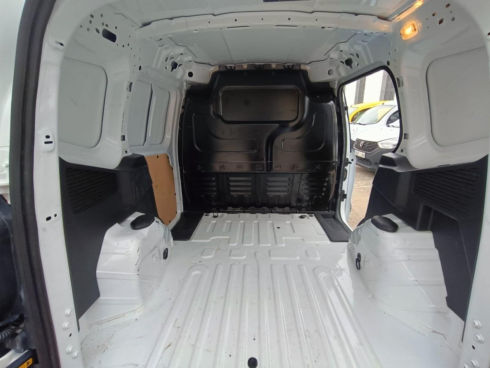 FORD TRANSIT COURIER AMBIENTE 1.5 TDCI 75CV MT5 E6 12 