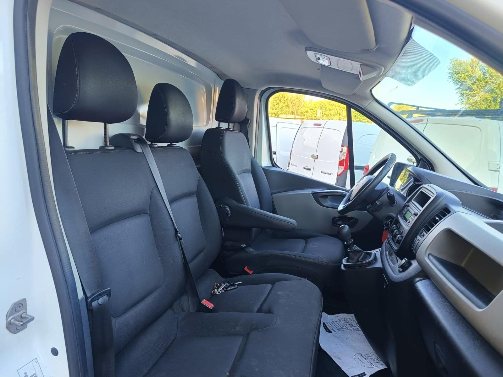 RENAULT TRAFIC FURGON 29 L1H1 DCI 88KW (120CV) EURO 6 9 