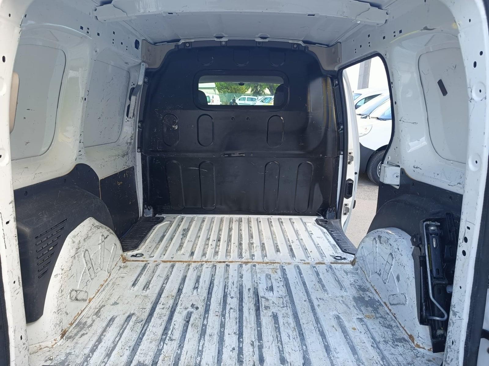 RENAULT KANGOO FURGON PROFESIONAL BLUE DCI 59 KW (80CV) 10 