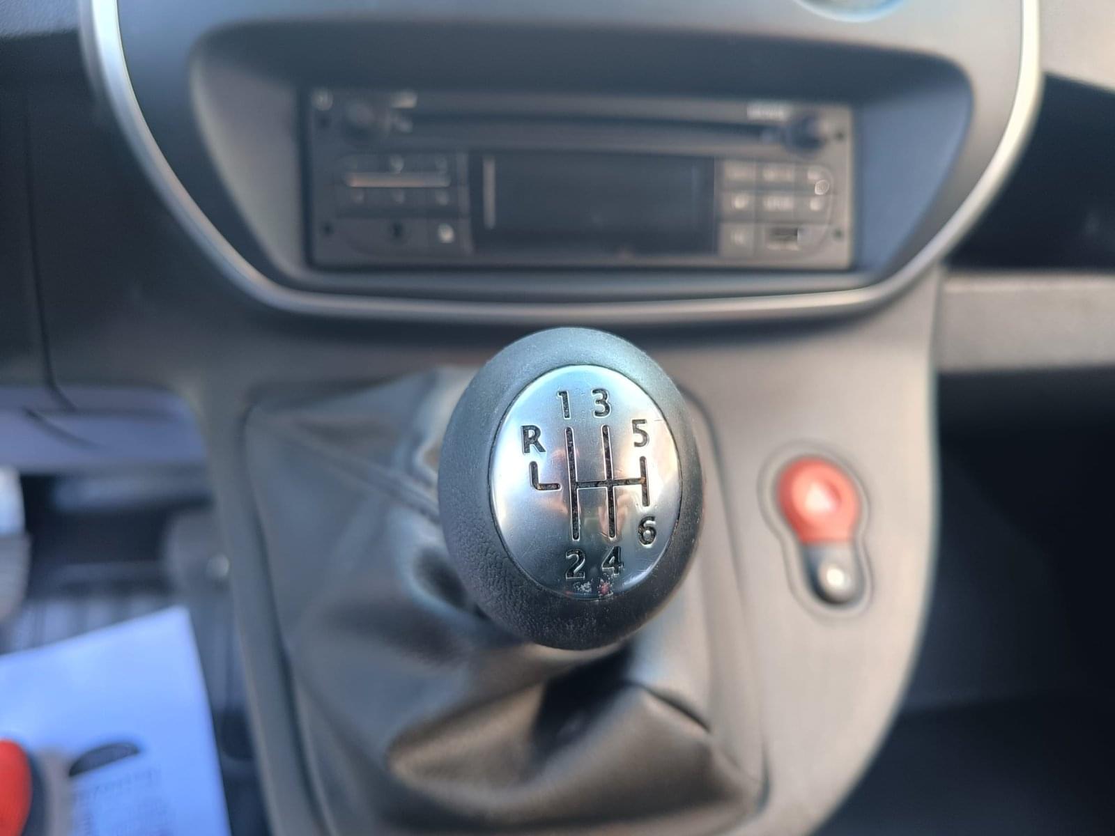 RENAULT KANGOO FURGON PROFESIONAL BLUE DCI 59 KW (80CV) 14 