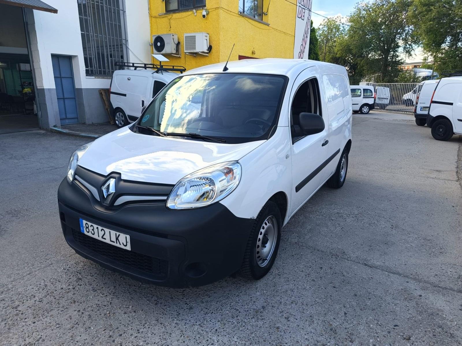 RENAULT KANGOO FURGON PROFESIONAL BLUE DCI 59 KW (80CV) 3 