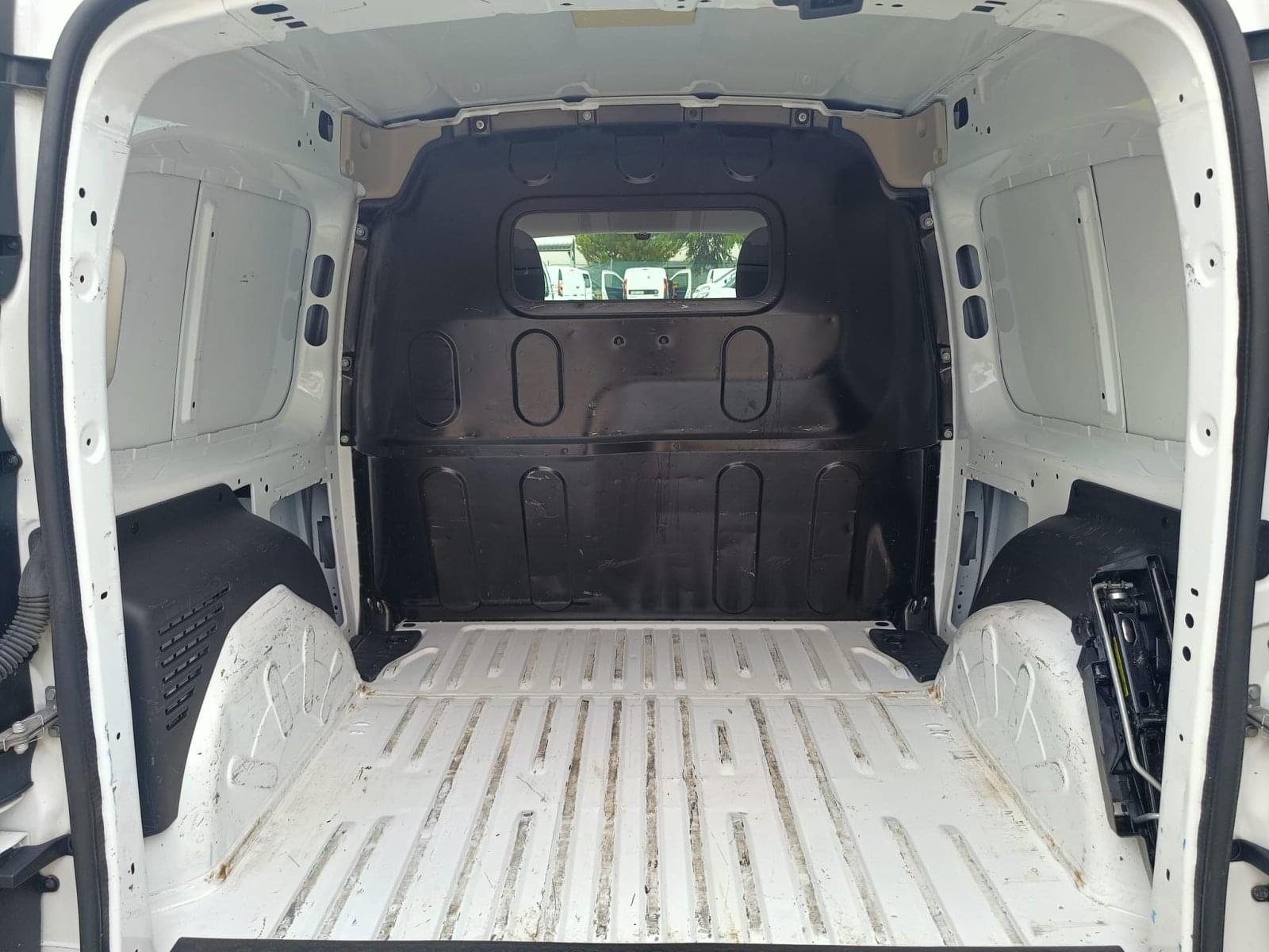 RENAULT KANGOO COMPACT EXPRESS PROFESIONAL DCI 55KW (75CV) E6 9 