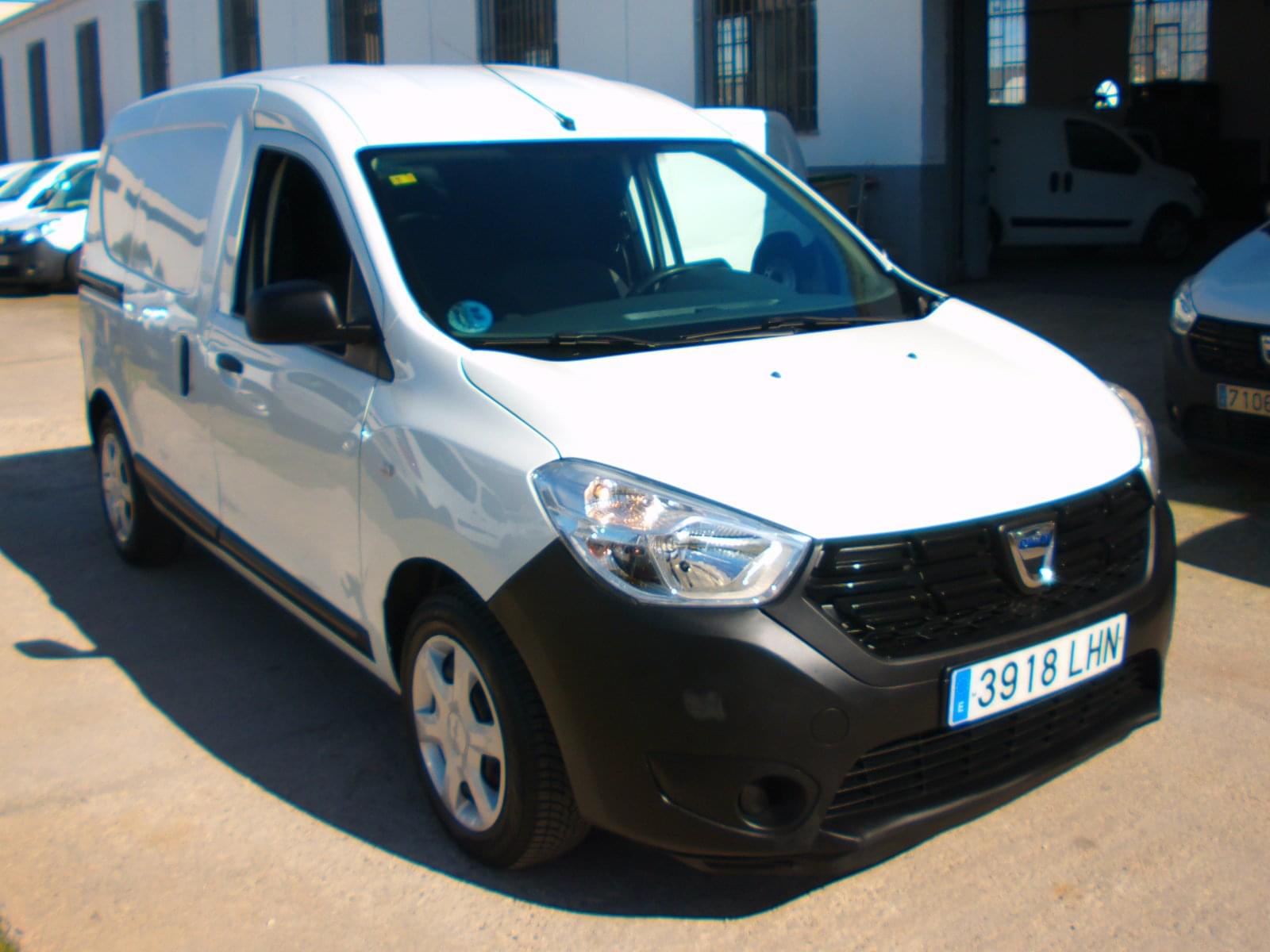 imagen de DACIA DOKKER EXPRESS ESSENTIAL 1.6 SCE 110CV MT5 E6 - REF: 01098