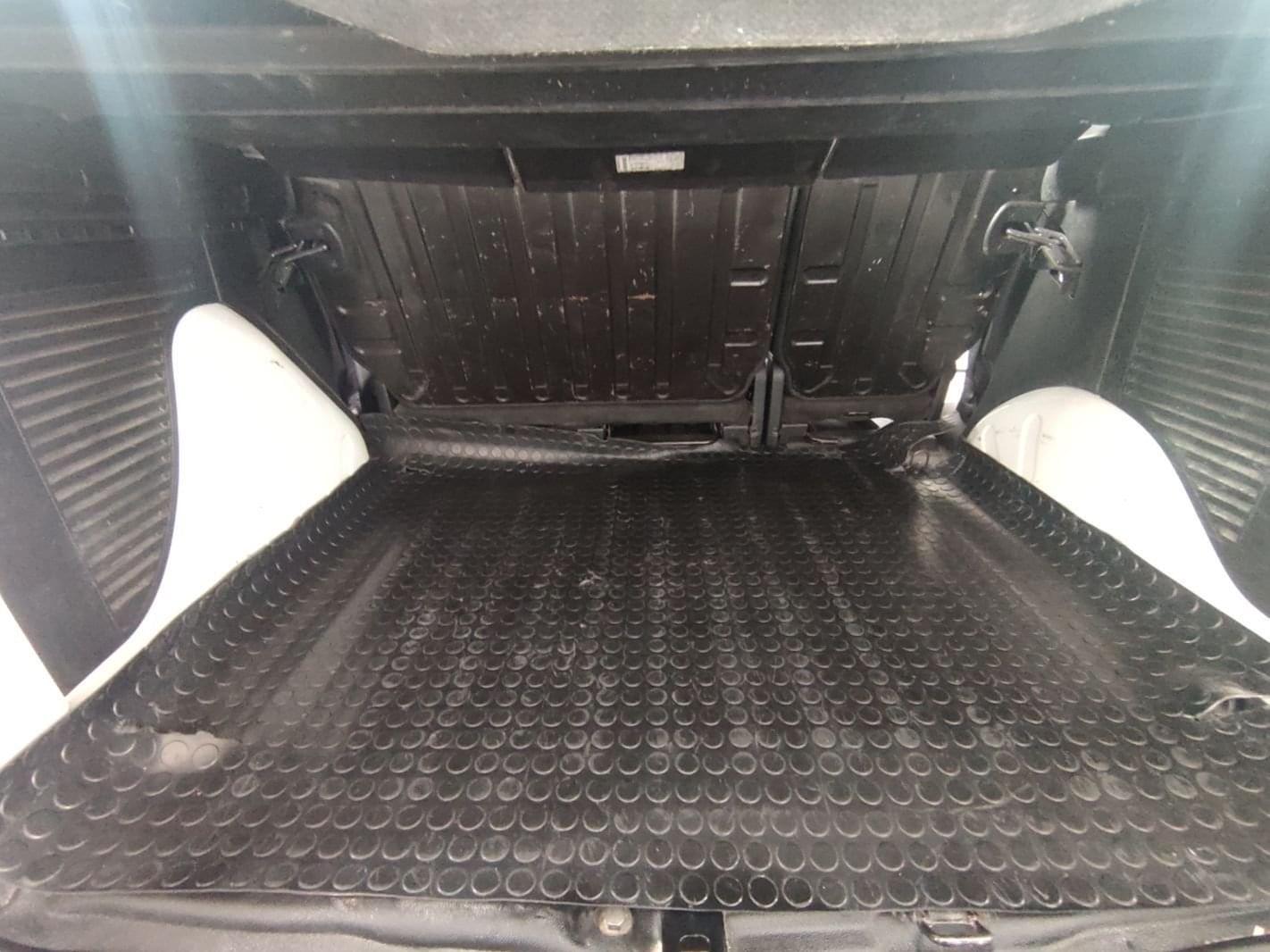 PEUGEOT PARTNER 5 PLAZAS 2017 E6 12 