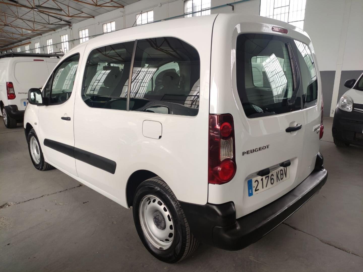 PEUGEOT PARTNER 5 PLAZAS 2017 E6 5 