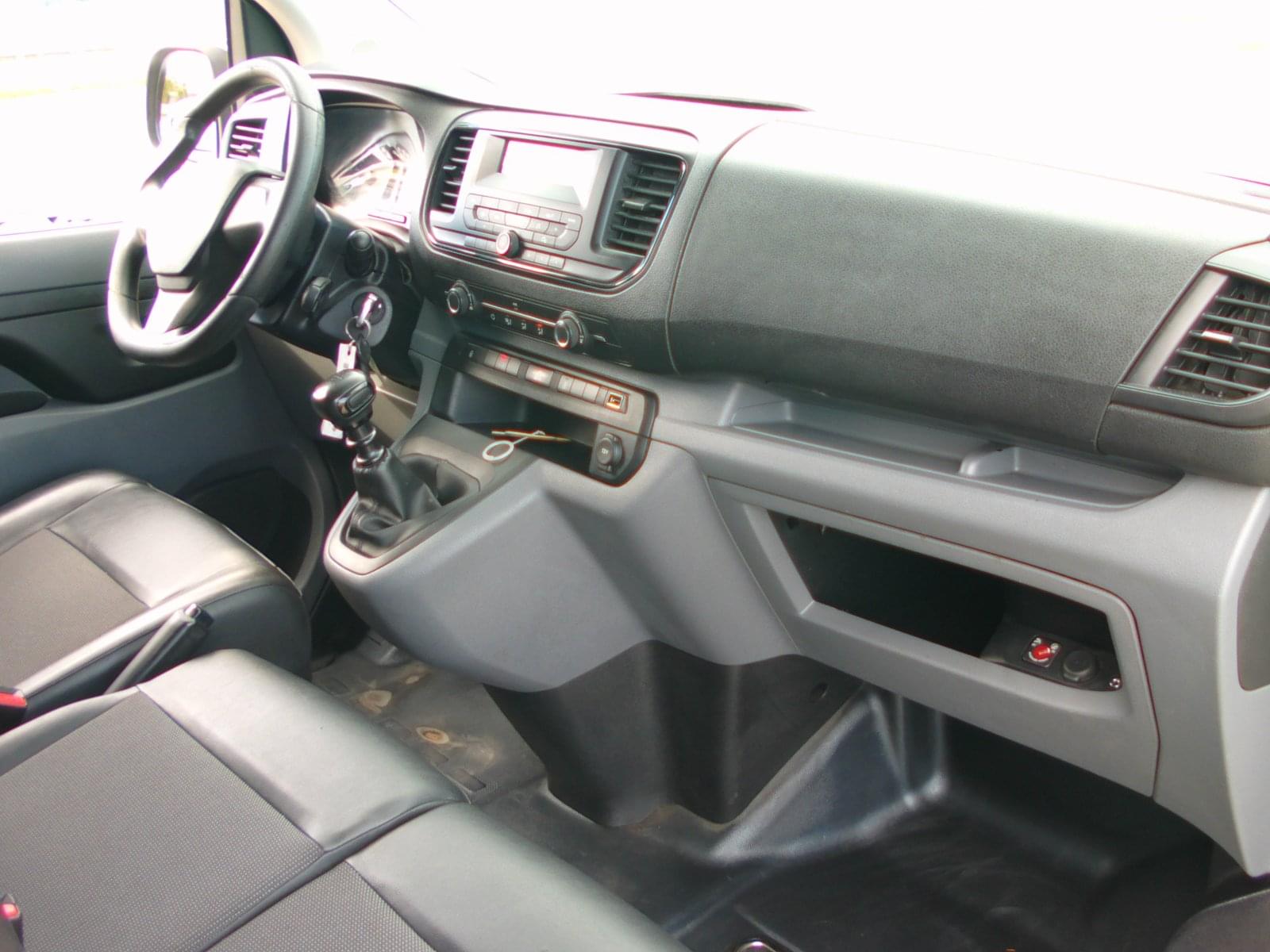 TOYOTA PROACE 2.OD FURGON 9