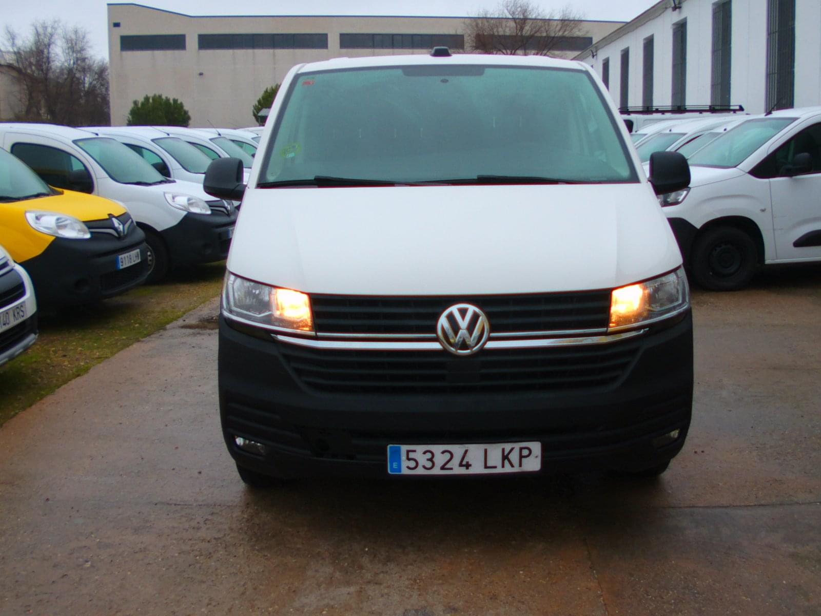 VOLKSWAGEN TRANSPORTER 3 PLAZAS 2