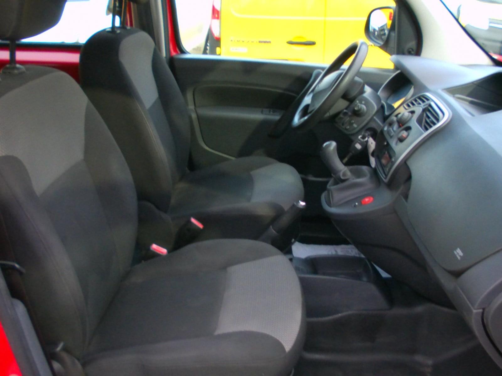 RENAULT KANGOO COMBI 5 PLAZAS 13