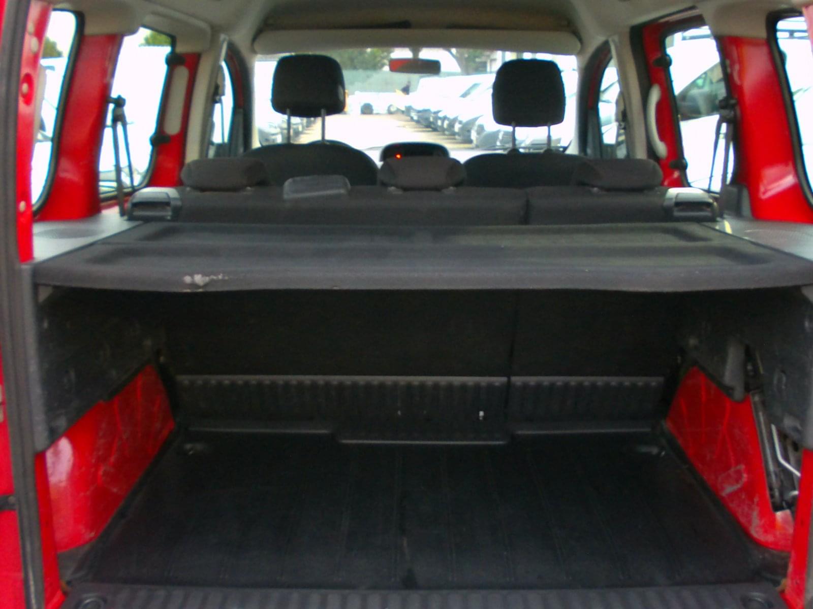 RENAULT KANGOO COMBI 5 PLAZAS 11