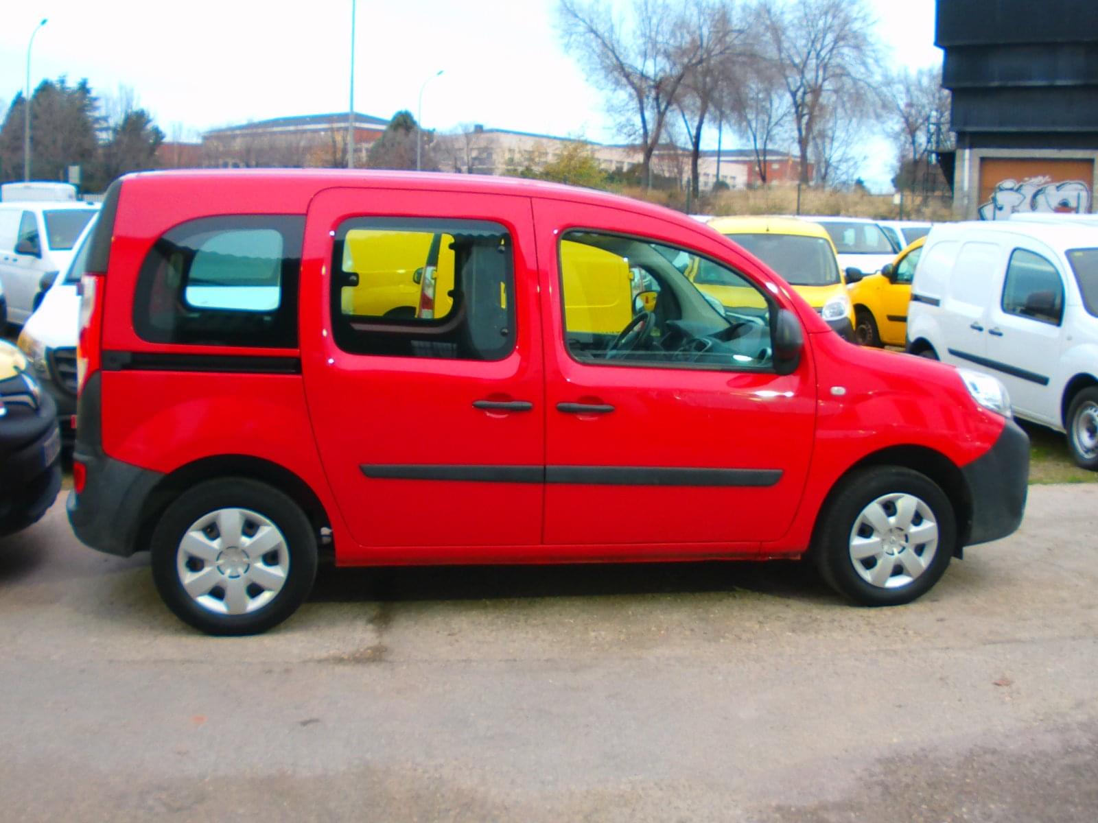 RENAULT KANGOO COMBI 5 PLAZAS 8