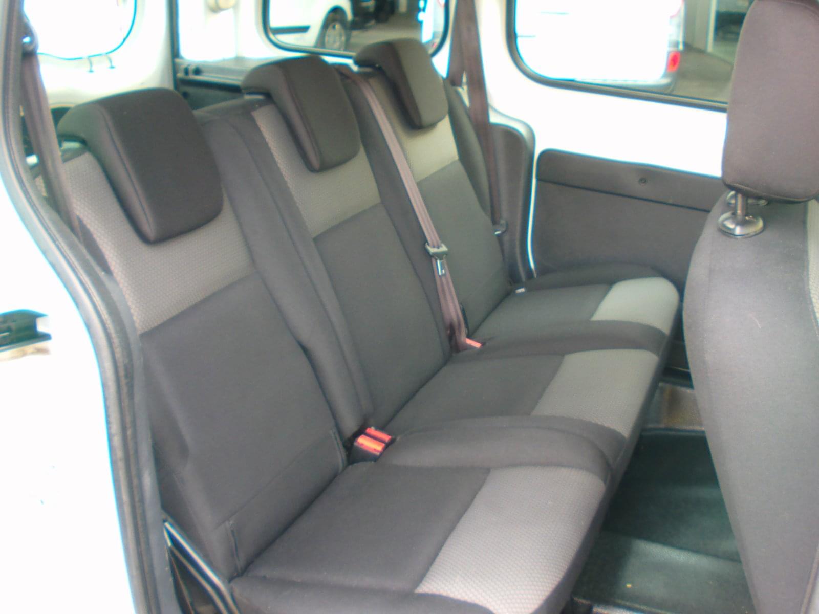 RENAULT KANGOO COMBI 5 PLAZAS 10 