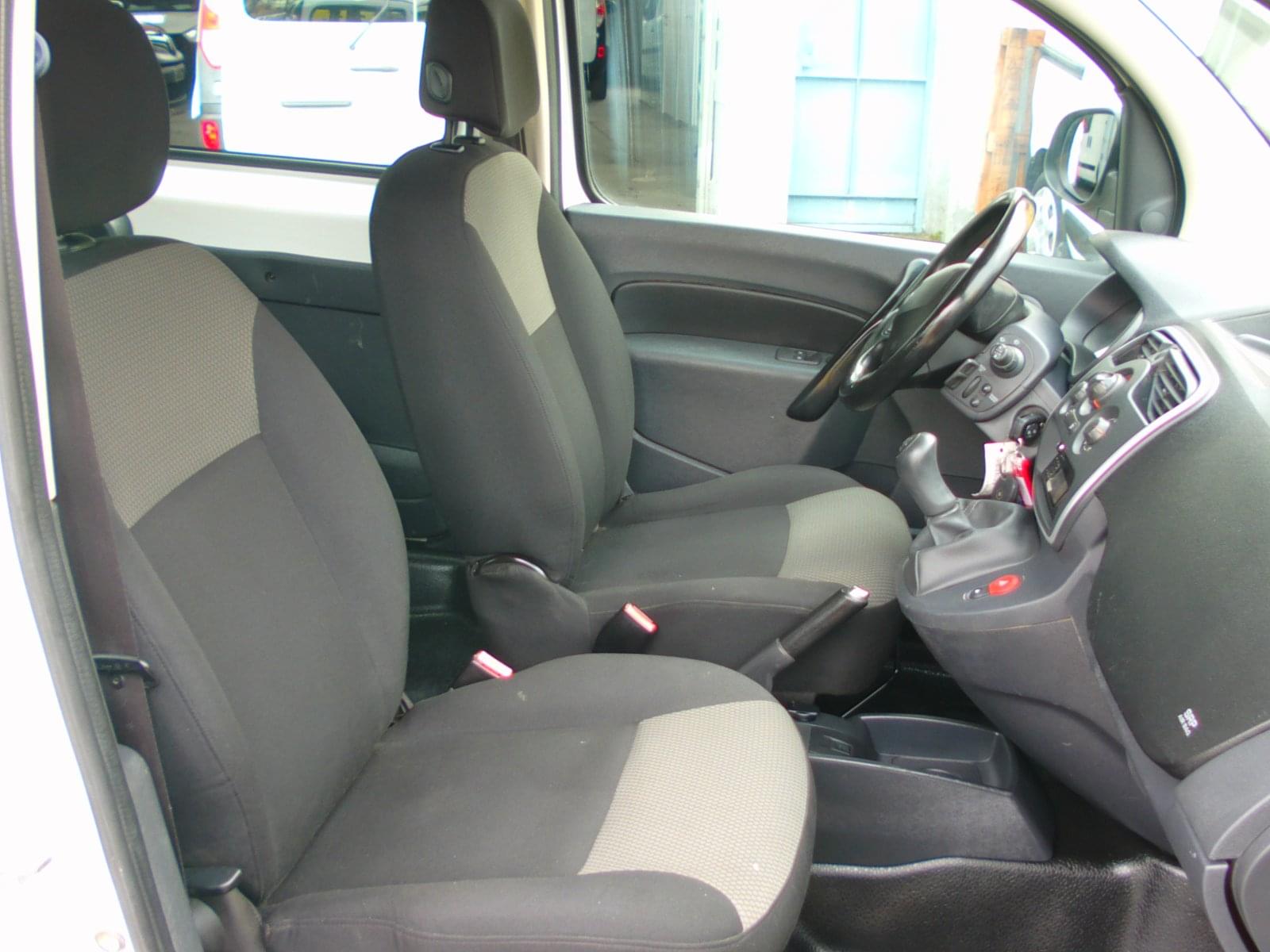 RENAULT KANGOO COMBI 5 PLAZAS 9 