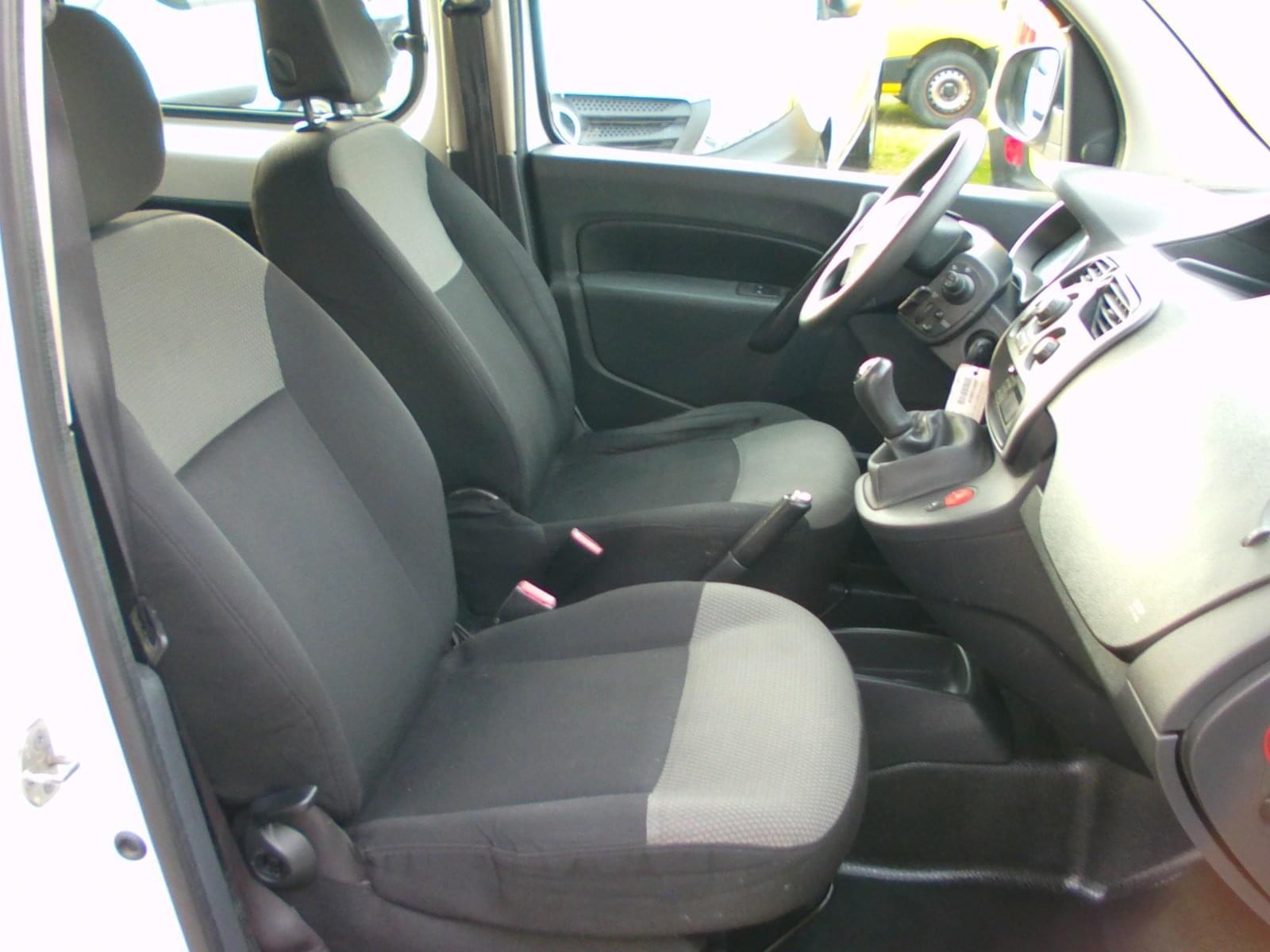 RENAULT KANGOO COMBI 10