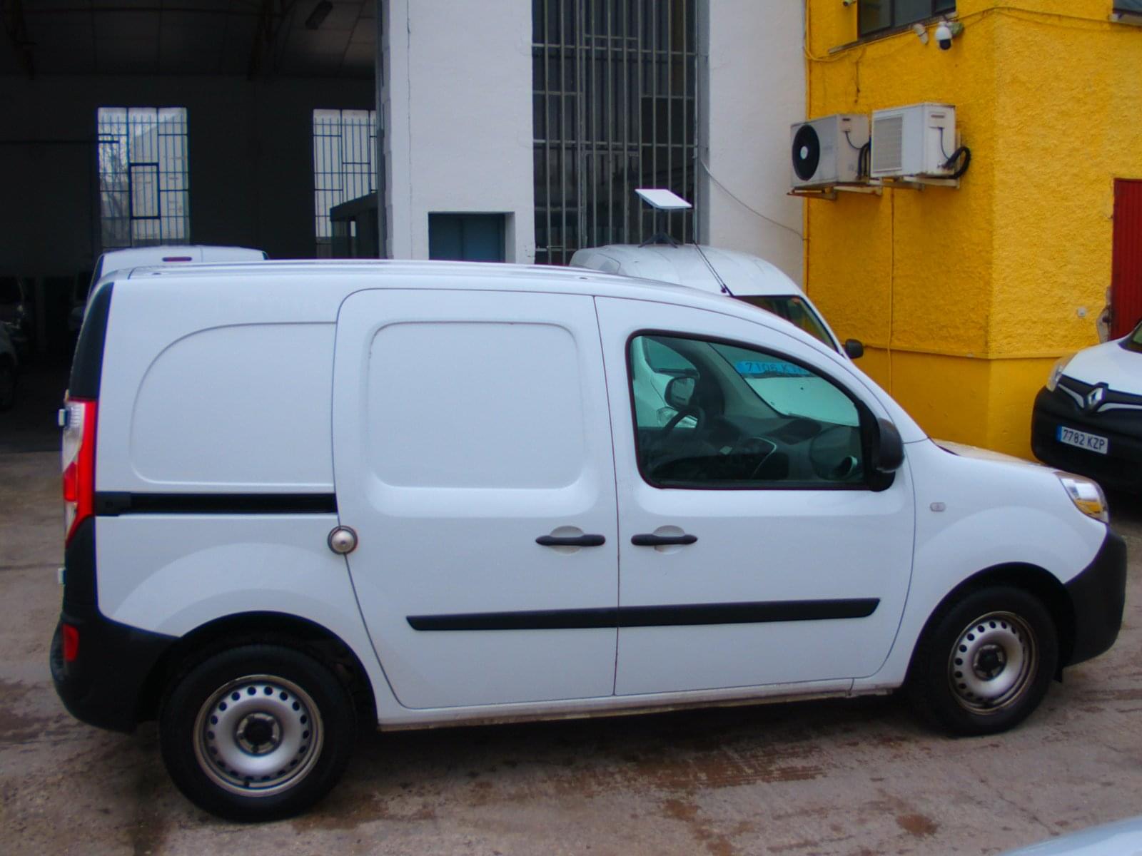 RENAULT KANGOO 2 PLAZAS 8 