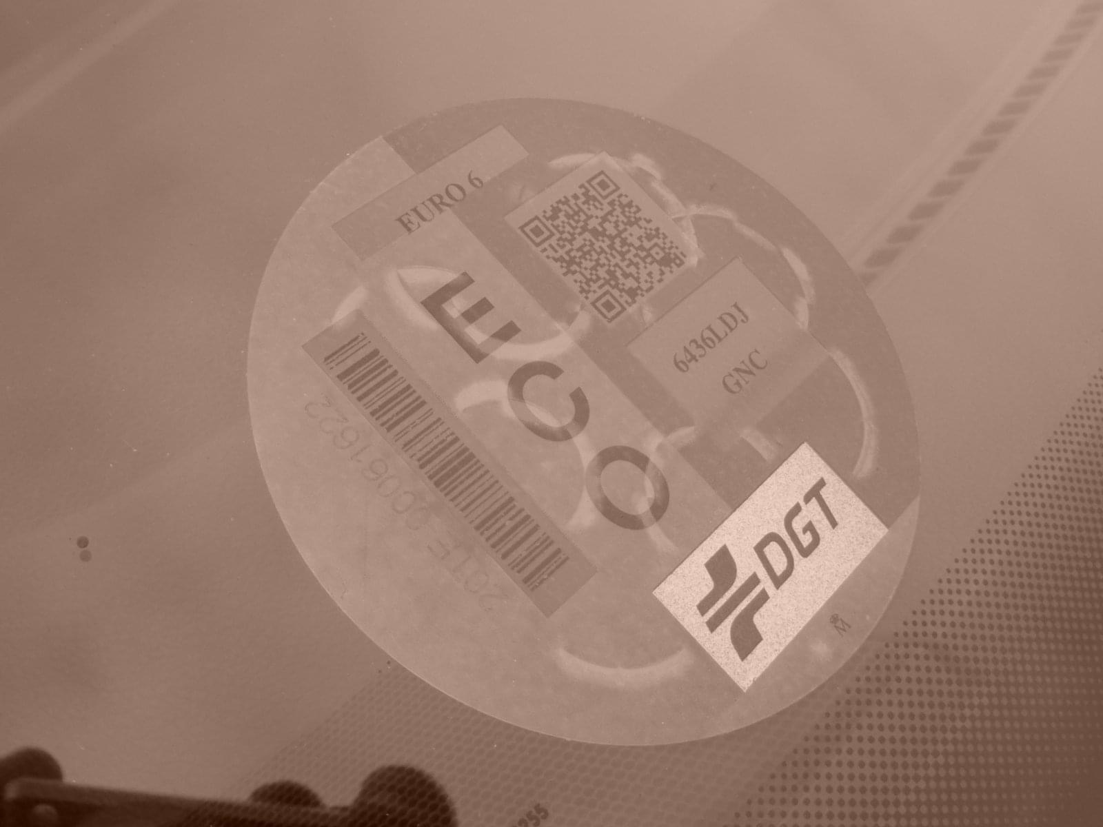 VOLKSWAGEN CADDY COMBI 1.4 TGI 110CV COMBI 14 