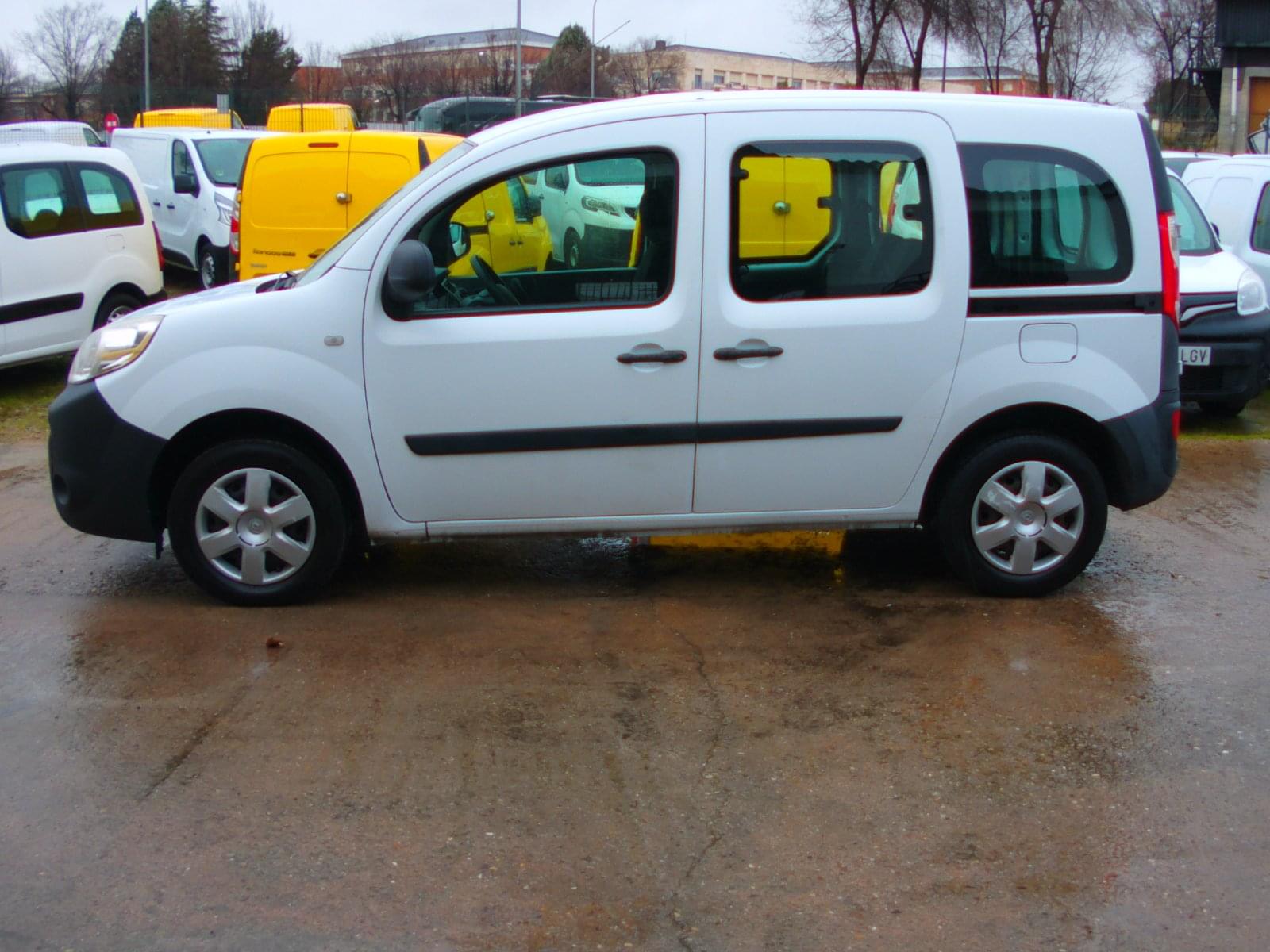 RENAULT KANGOO 5 PLAZAS 4 