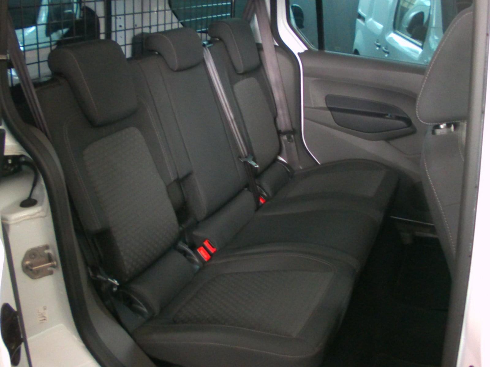 FORD TRANSIT CONNECT KOMBI 5 PLAZAS 10 