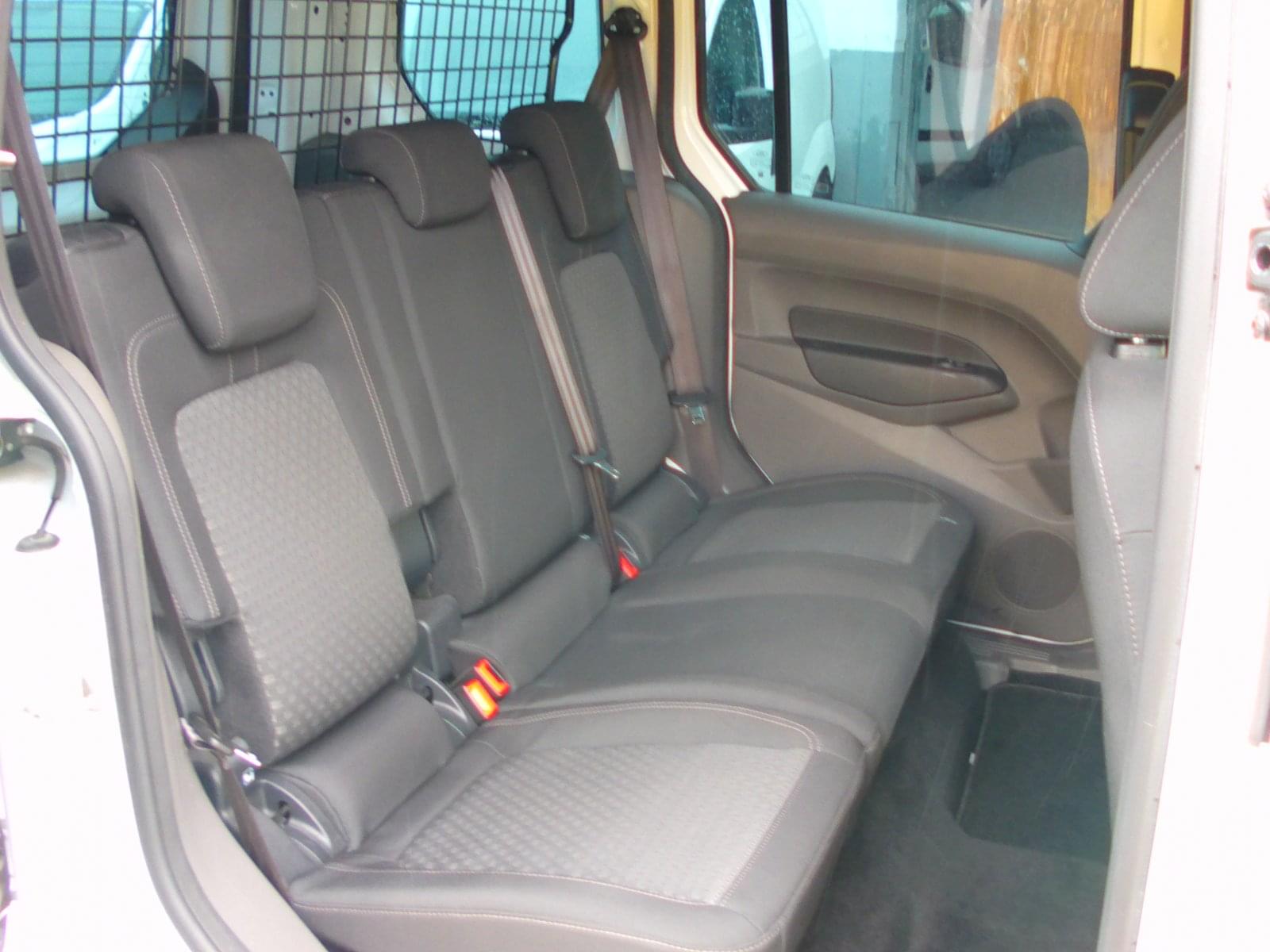 FORD TRANSIT CONNECT KOMBI 5 PLAZAS 10 