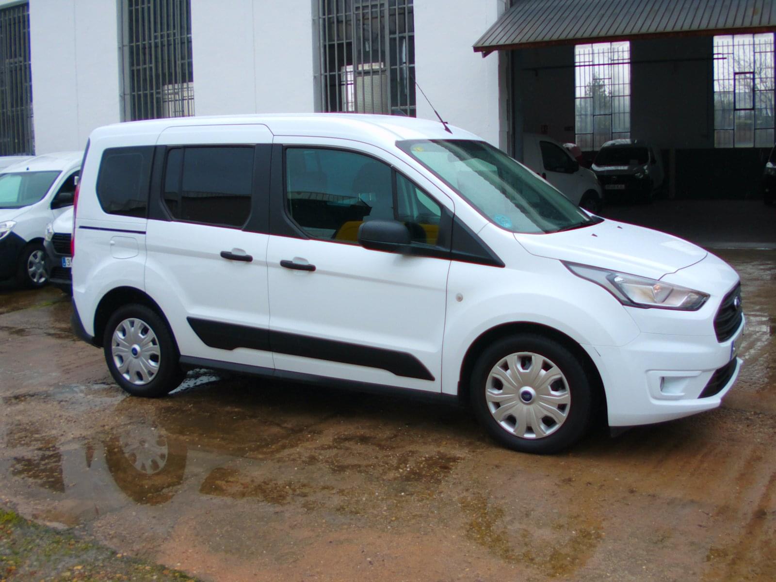 FORD TRANSIT CONNECT KOMBI 5 PLAZAS 8 