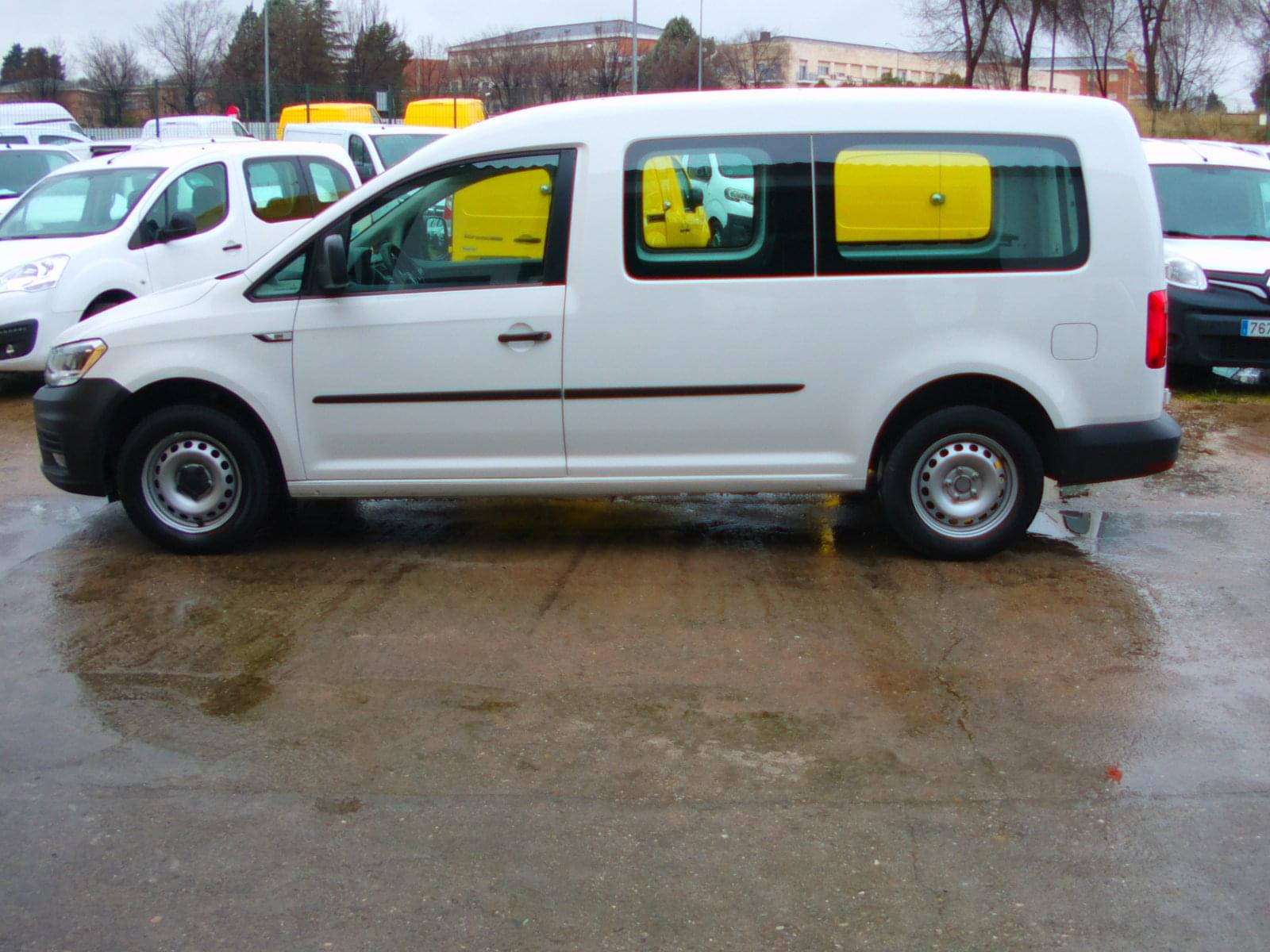 VOLKSWAGEN CADDY COMBI MAXI 4 