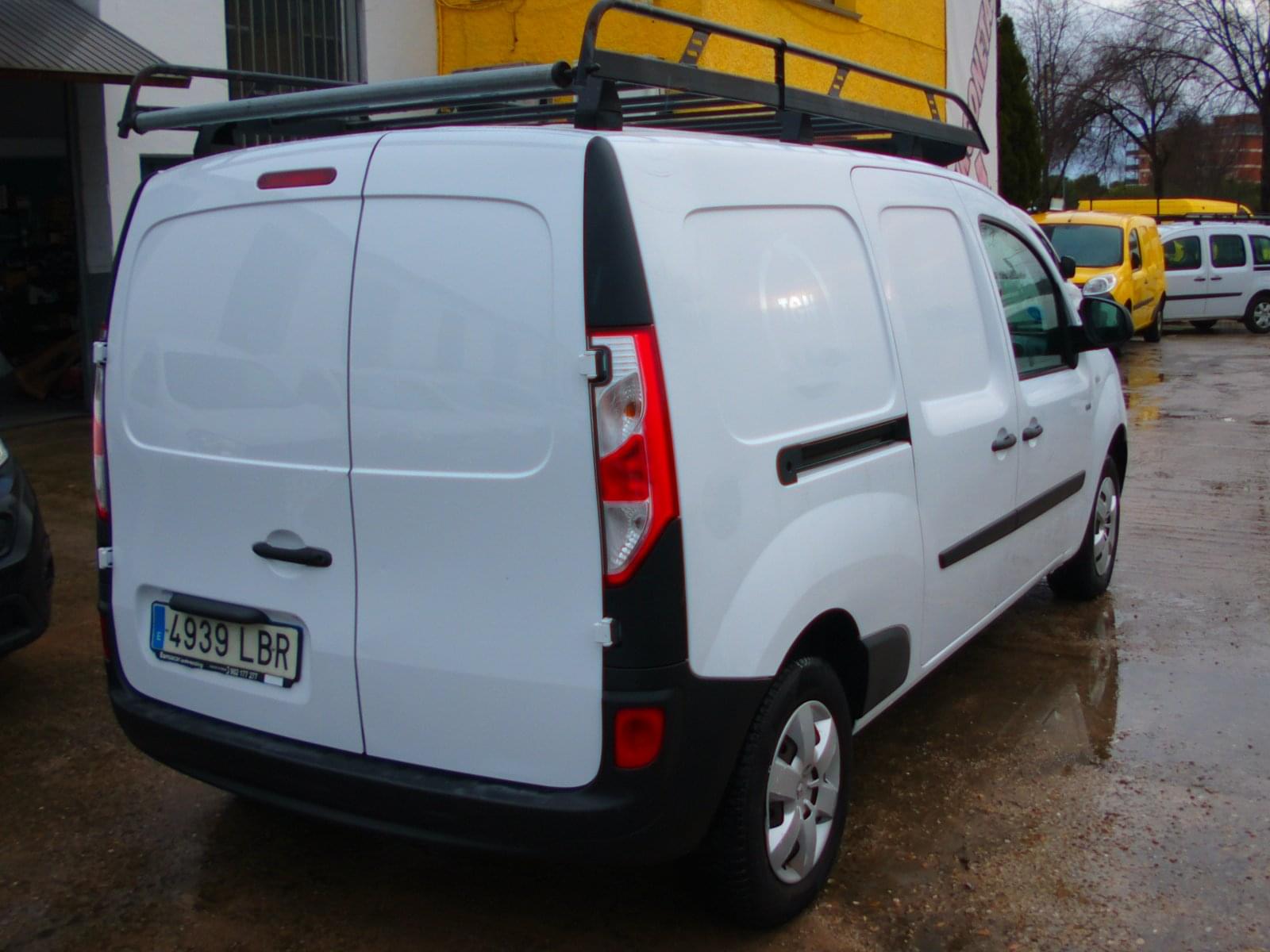 RENAULT KANGOO Z.E. MAXI FURGON 2 PLAZAS 8
