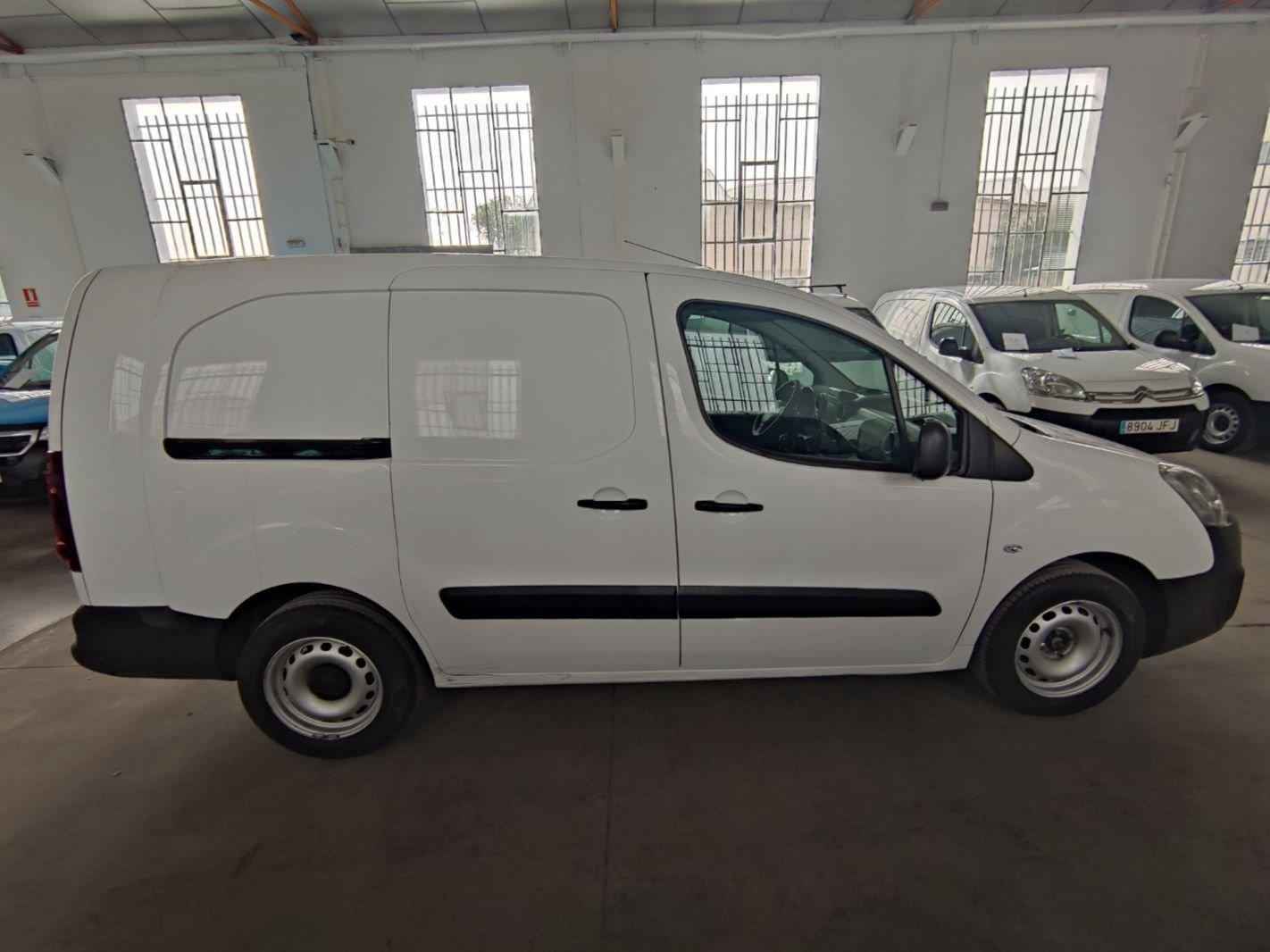 PEUGEOT PARTNER 2  PLAZAS L2 2018 E6  100CV 3 