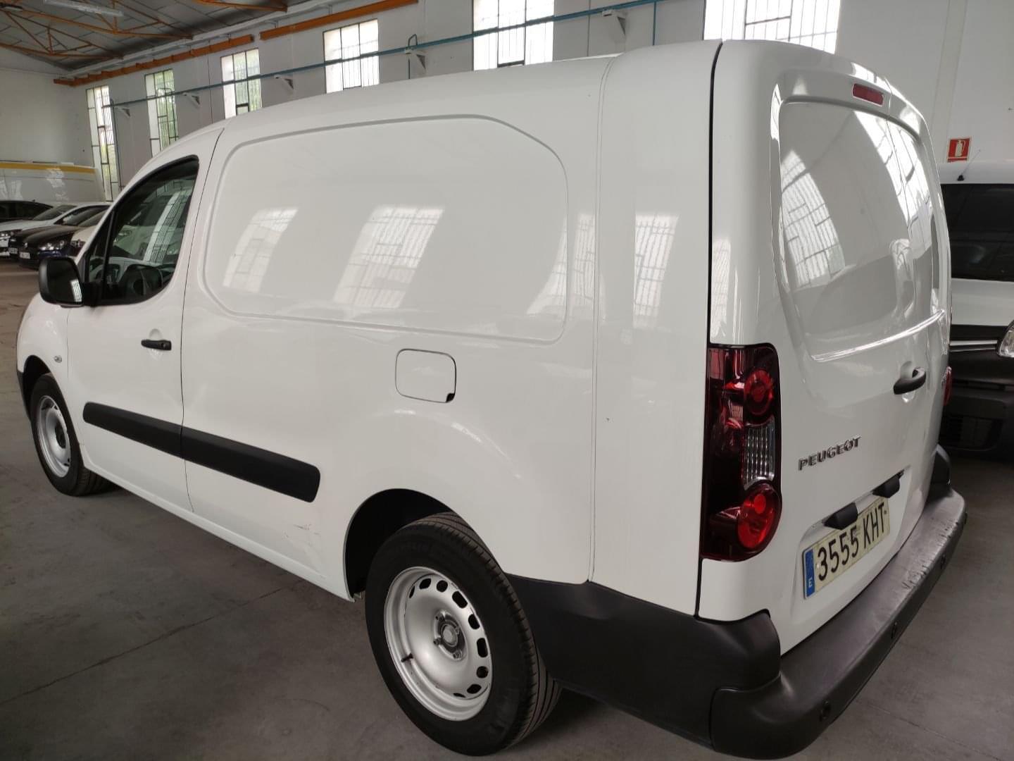 PEUGEOT PARTNER 2  PLAZAS L2 2018 E6  100CV 6 