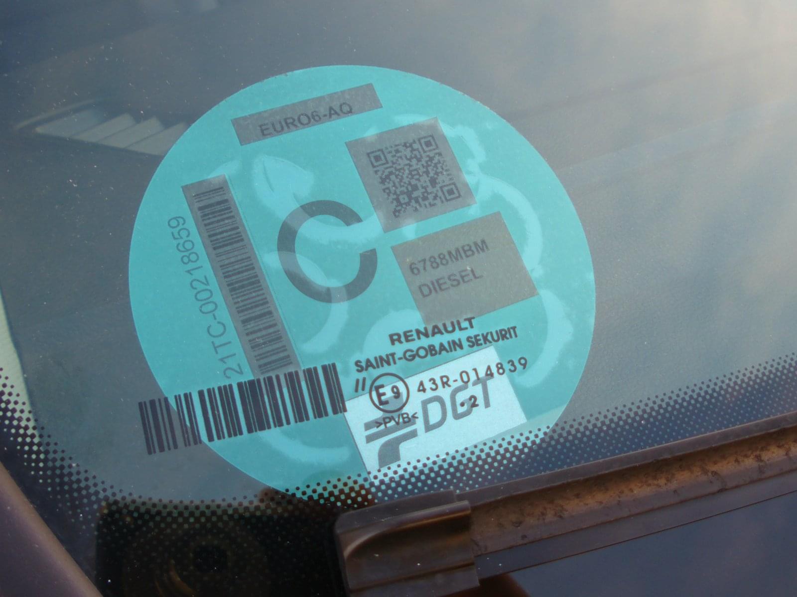 RENAULT KANGOO 2 PLAZAS 18