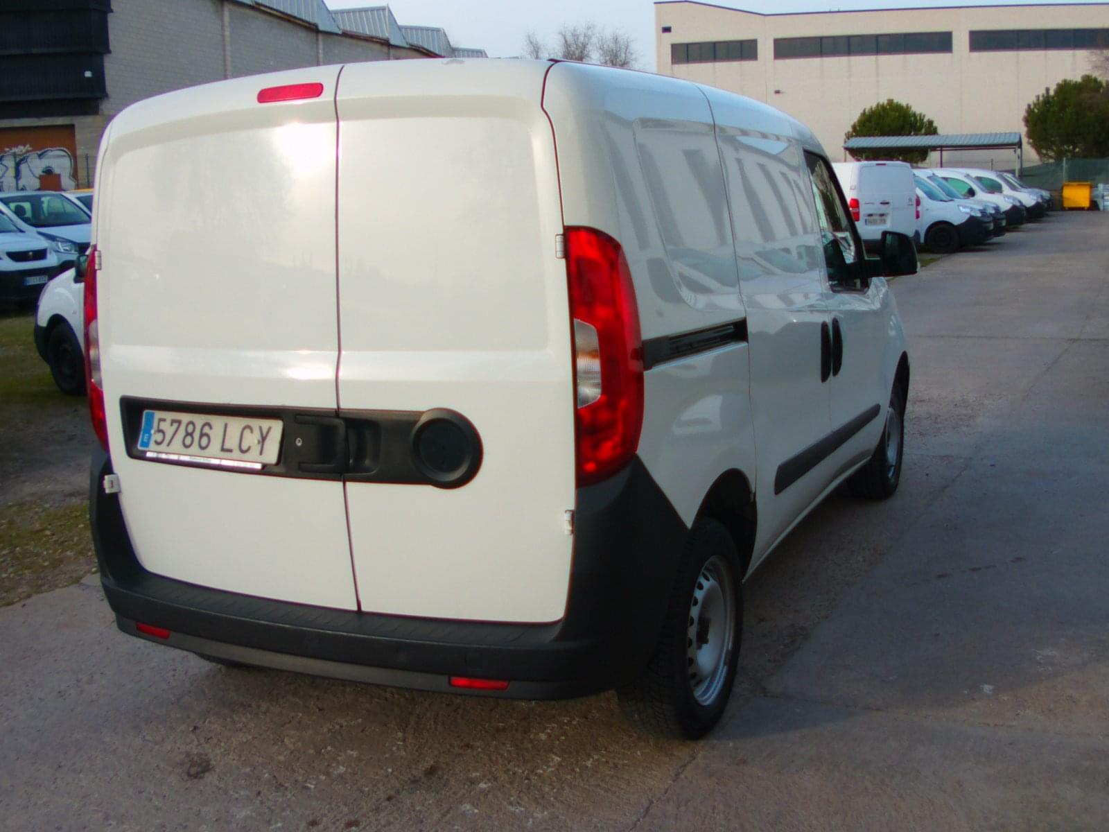 FIAT DOBLO 2 PLAZAS 7 