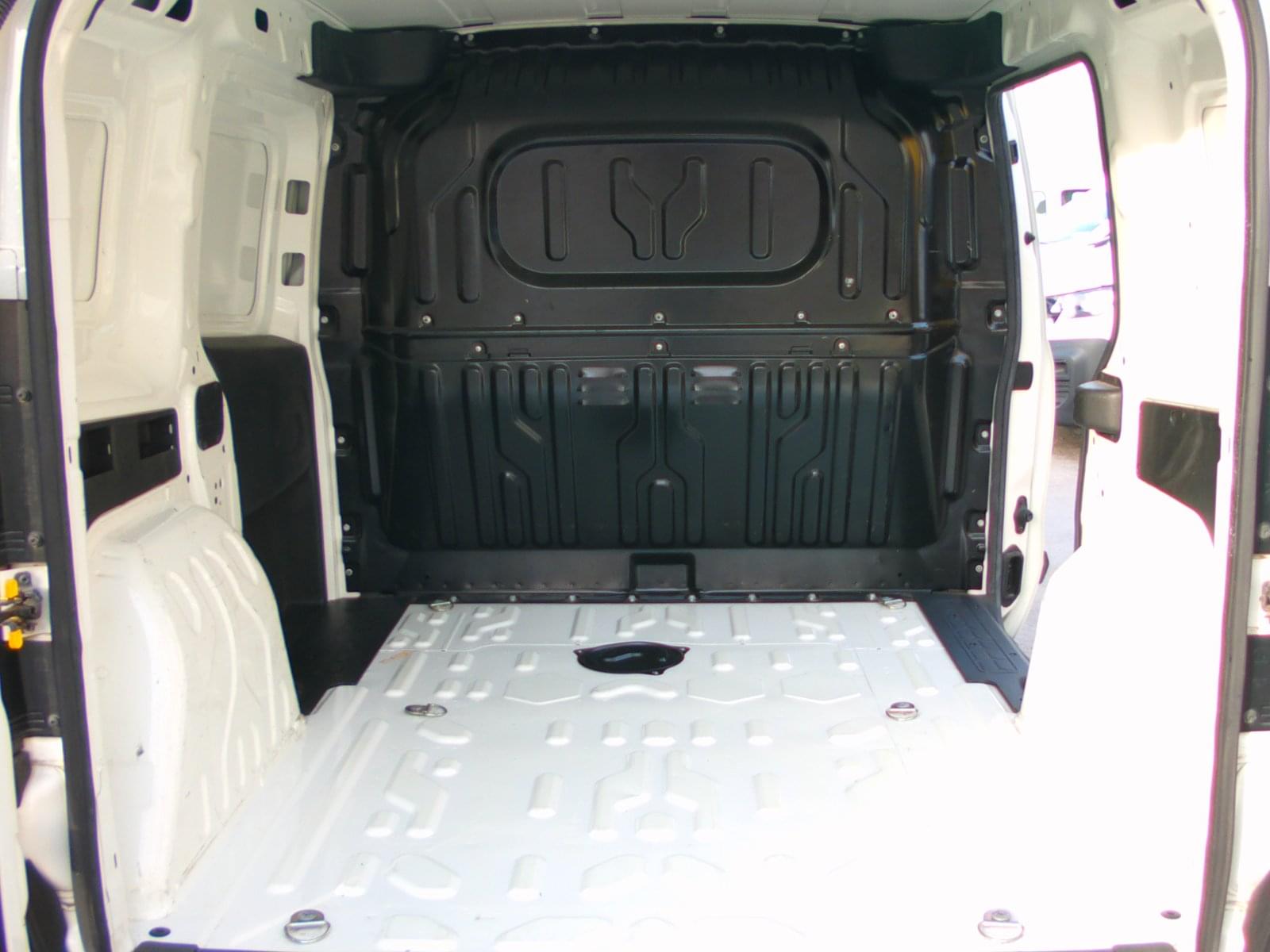 FIAT DOBLO 2 PLAZAS 9 