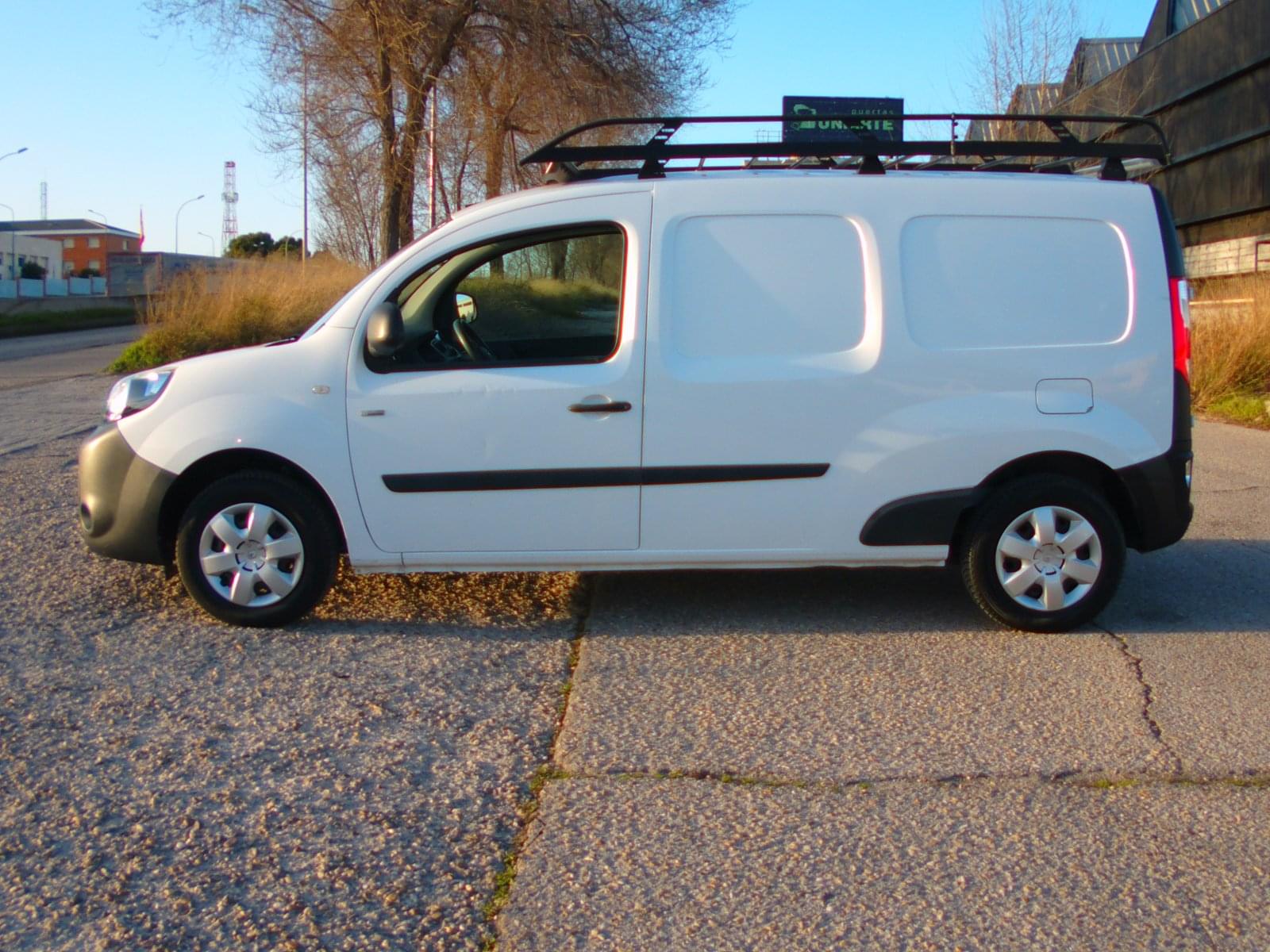 RENAULT KANGOO Z.E. MAXI LARGA 2 PLAZAS 4 