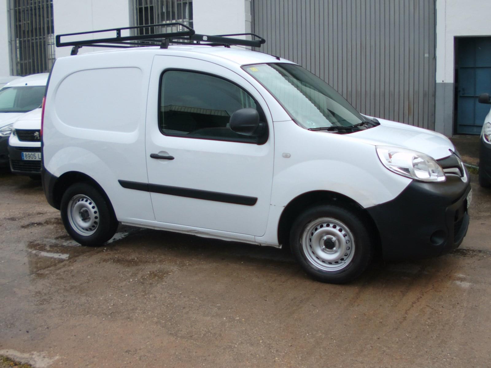 RENAULT KANGOO 2 PLAZAS COMPACT CORTA 9