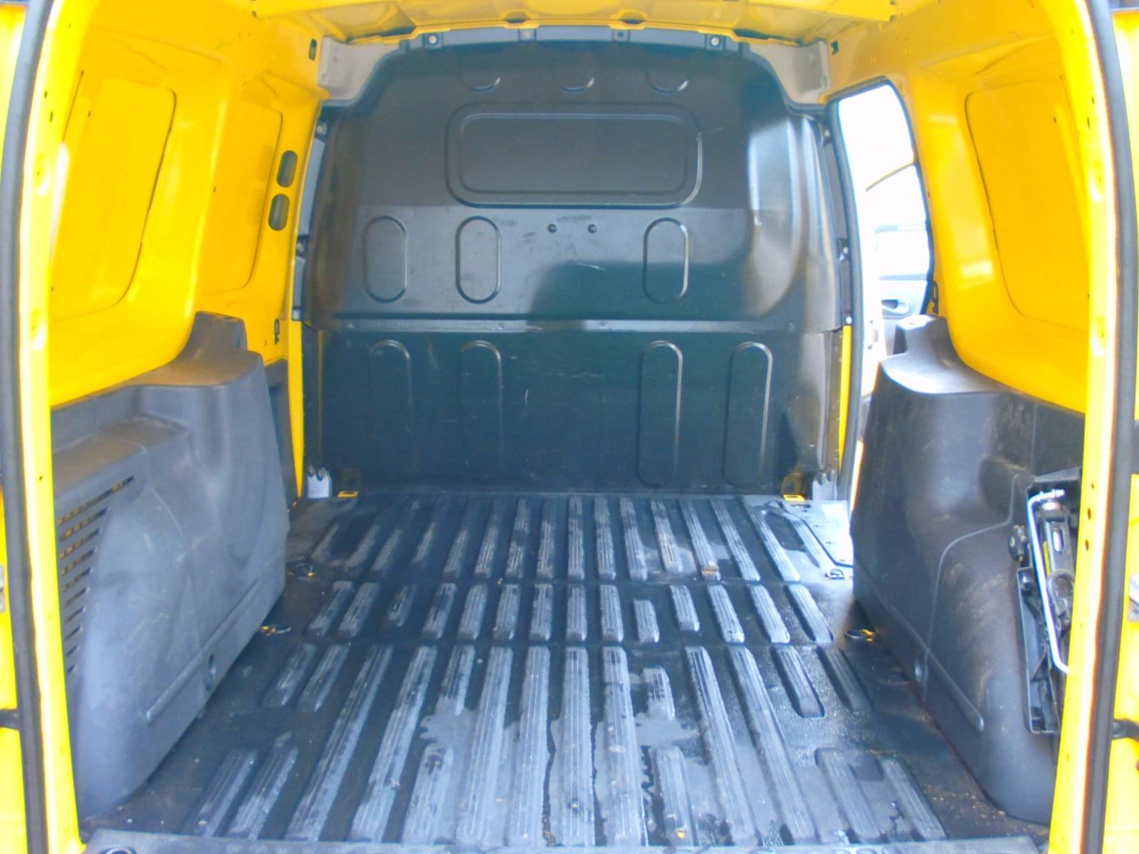 RENAULT KANGOO MAXI 2 PLAZAS 8