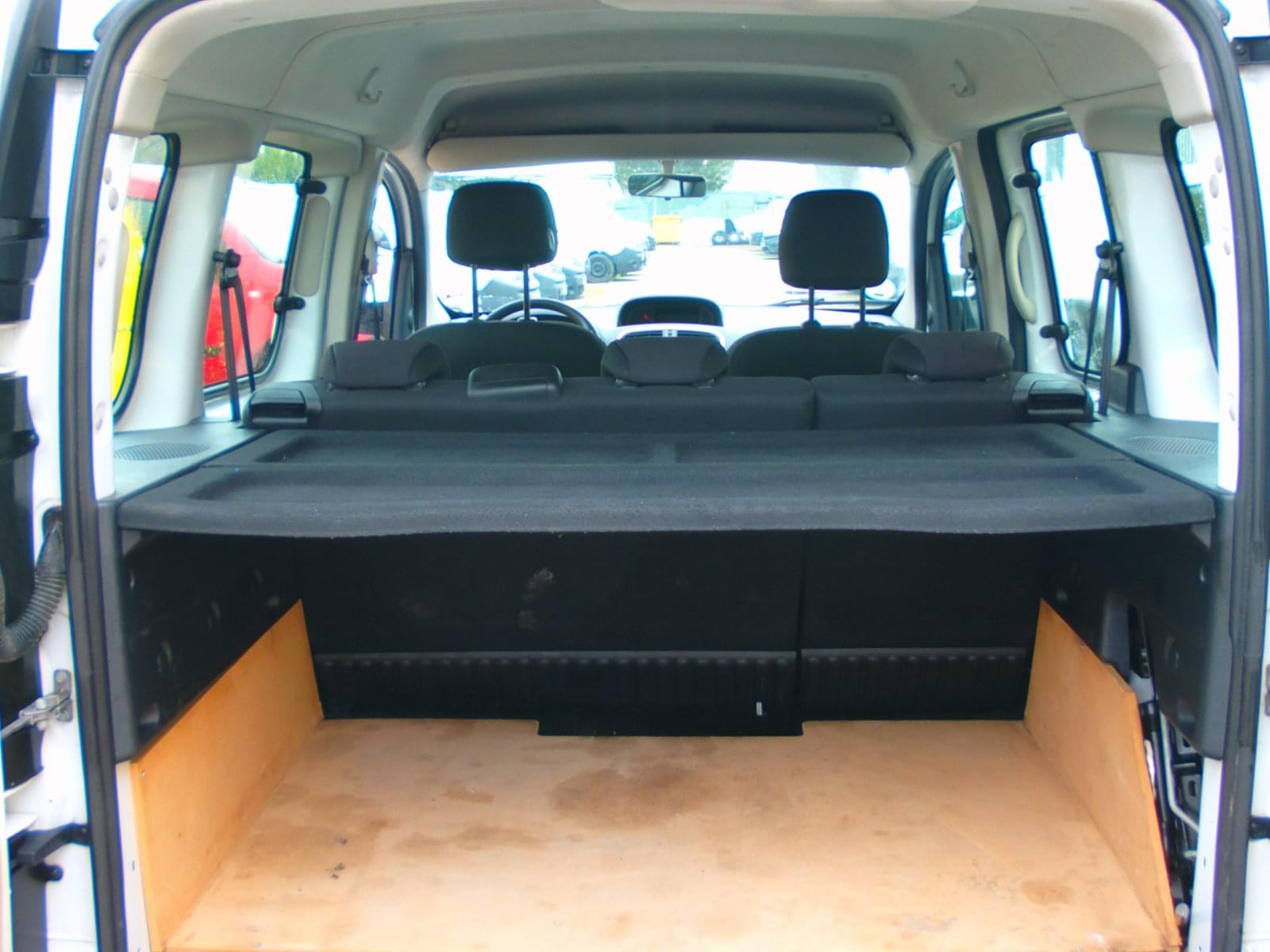 RENAULT KANGOO COMBI 13
