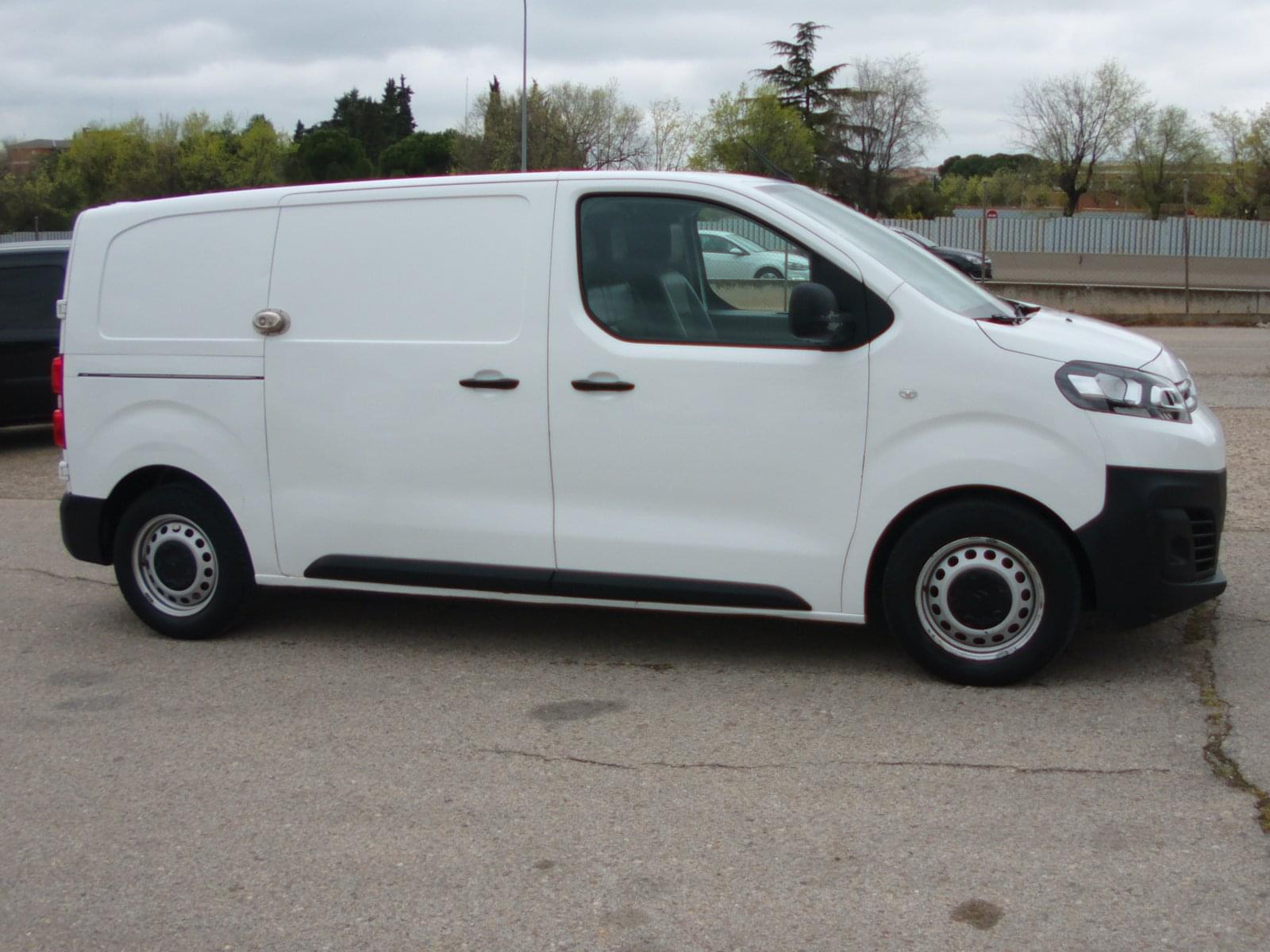 CITROEN JUMPY 3 PLAZAS 8 