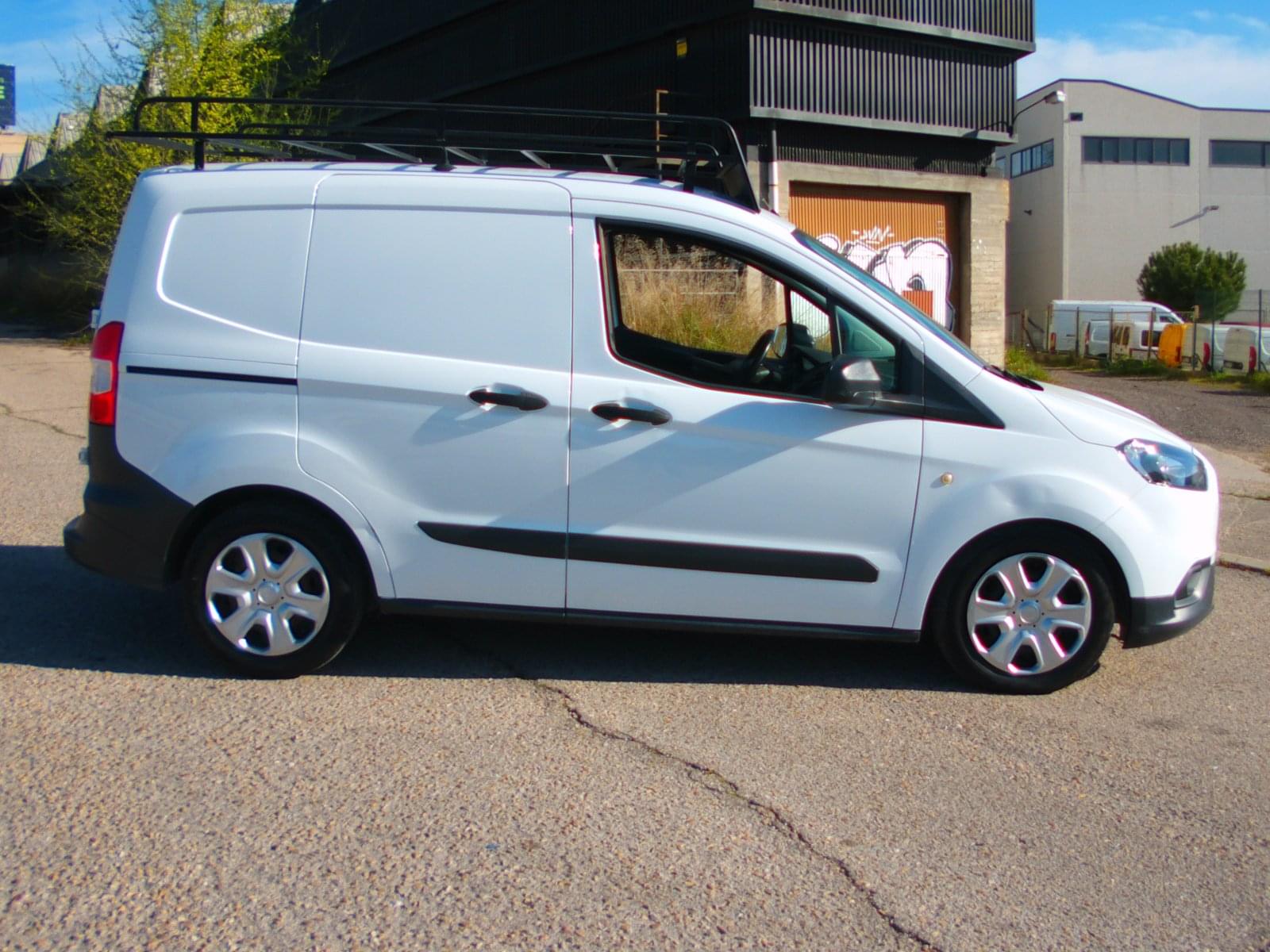 FORD TRANSIT COURIER 2 PLAZAS 5 