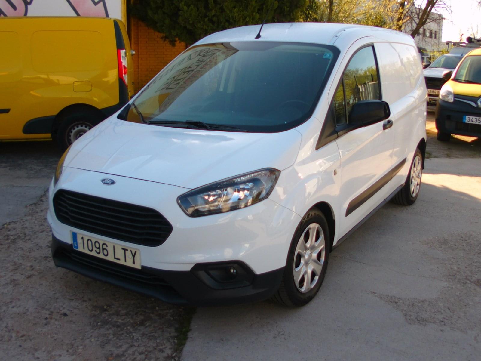 FORD TRANSIT COURIER 2 PLAZAS 3